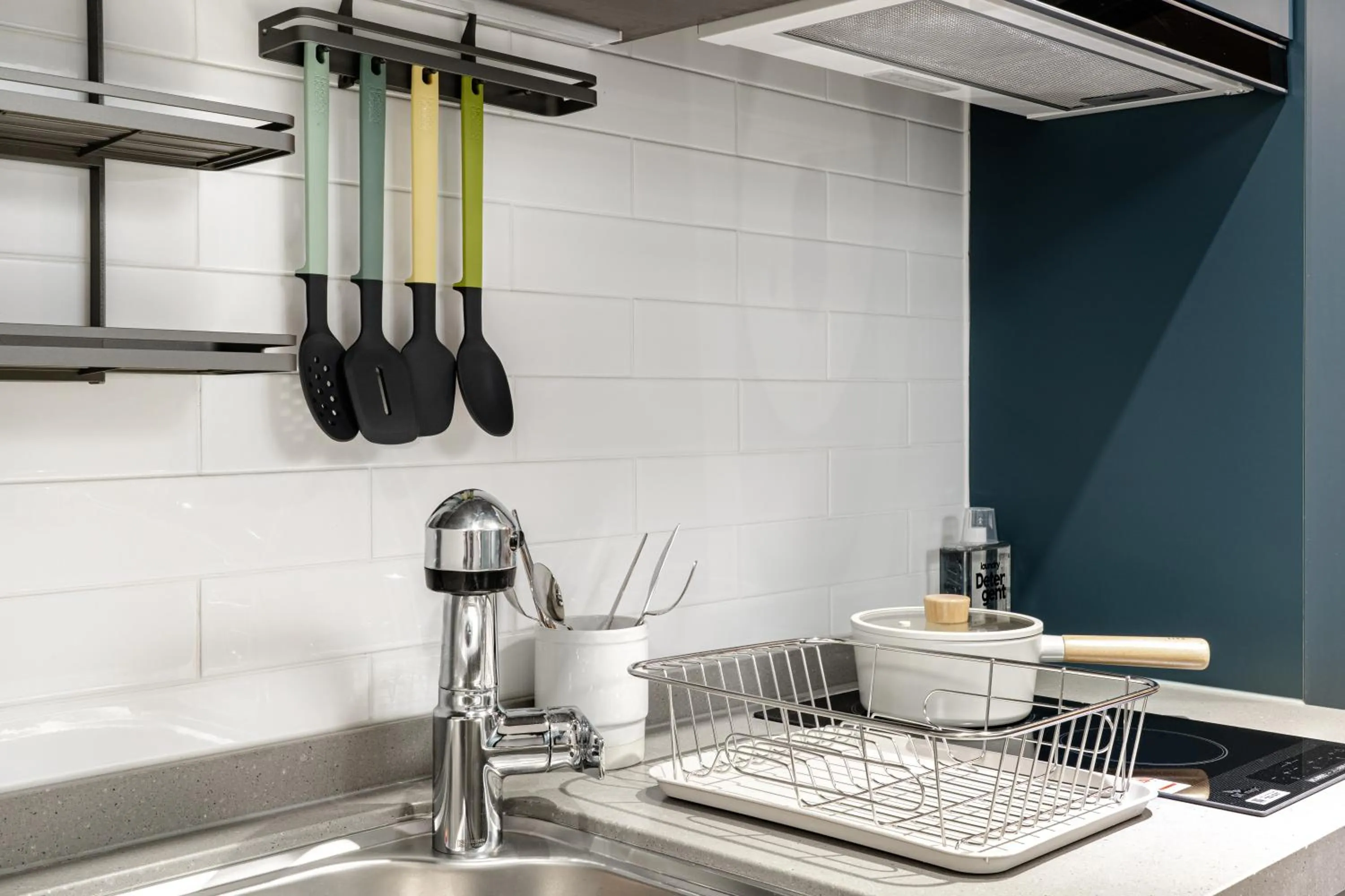 Kitchen or kitchenette in Urbanstay Sokcho beach C