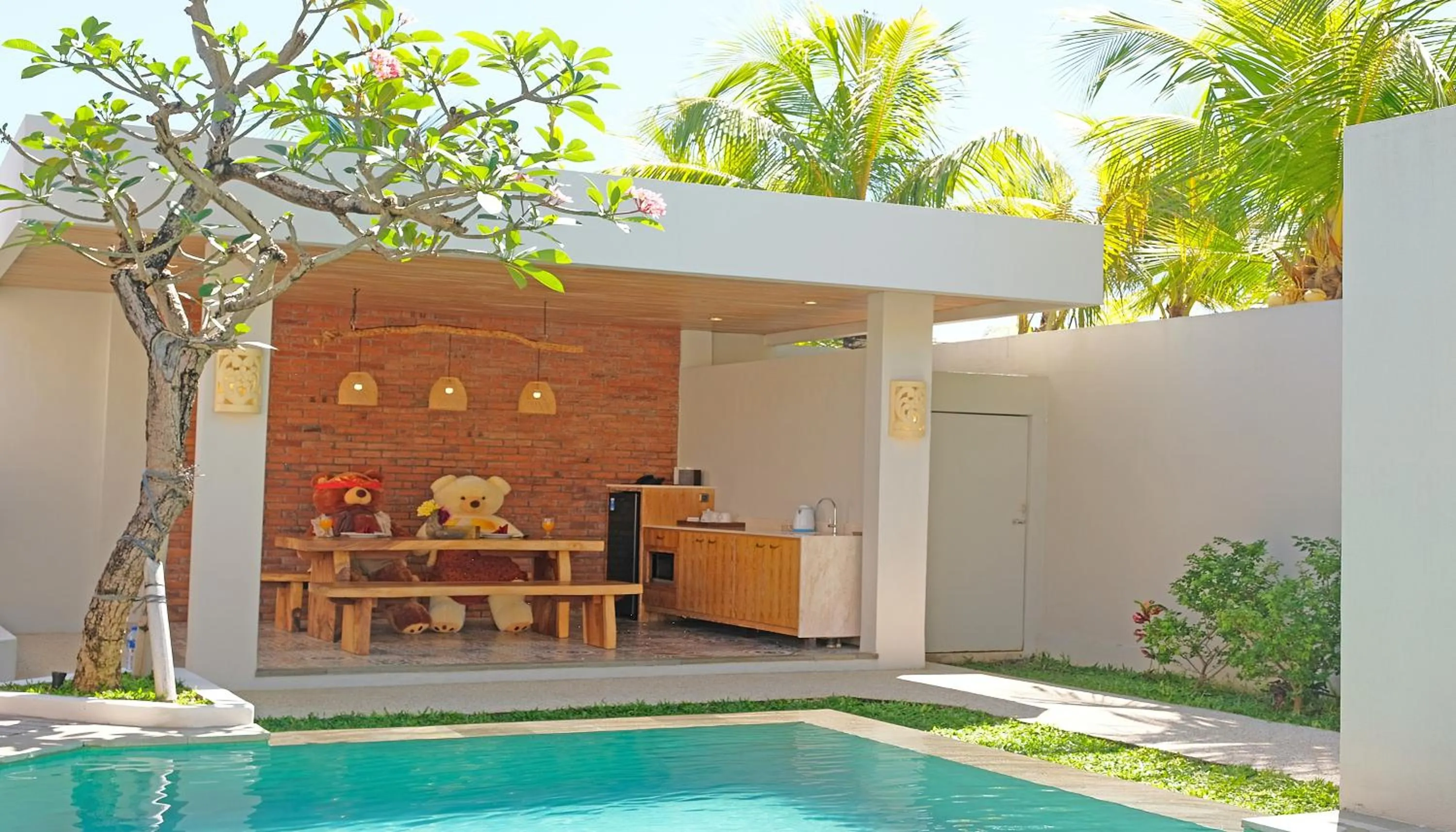 Kitchen or kitchenette in Vivara Bali Private Pool Villas & Spa Retreat