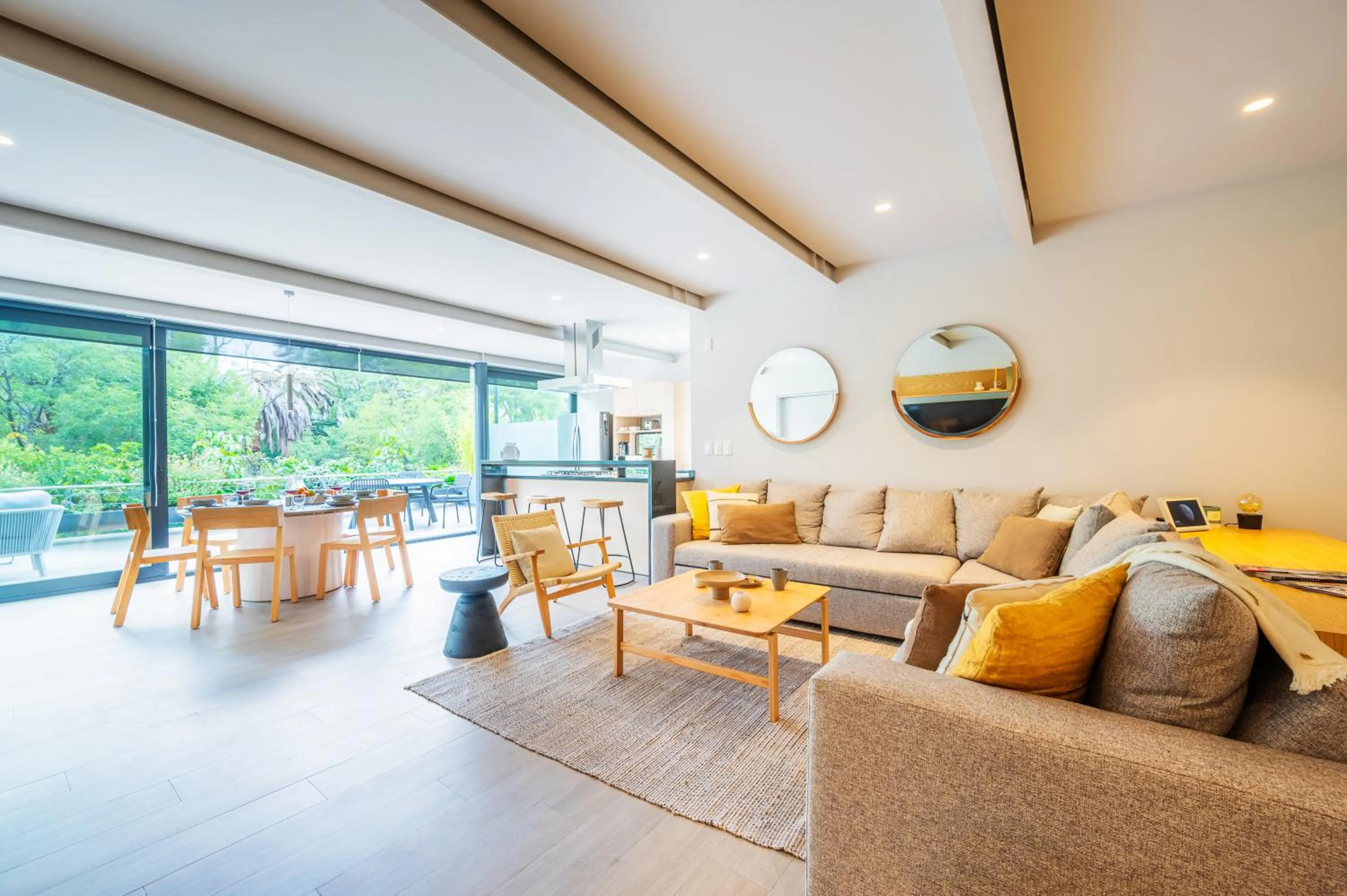 Living room in Capitalia Parque Lincoln