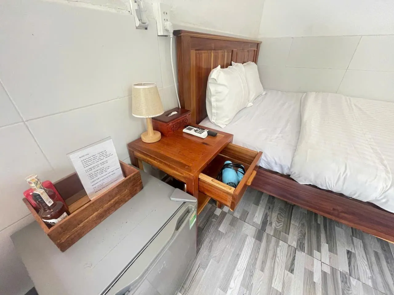 locker, Bed in Hoang Phuc resort