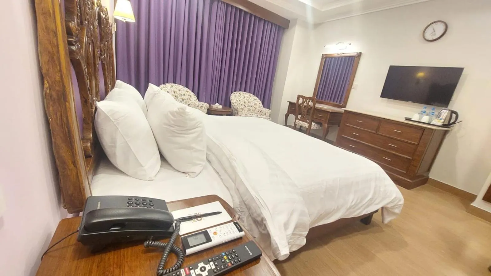 Photo of the whole room, Bed in Hotel One Sargodha