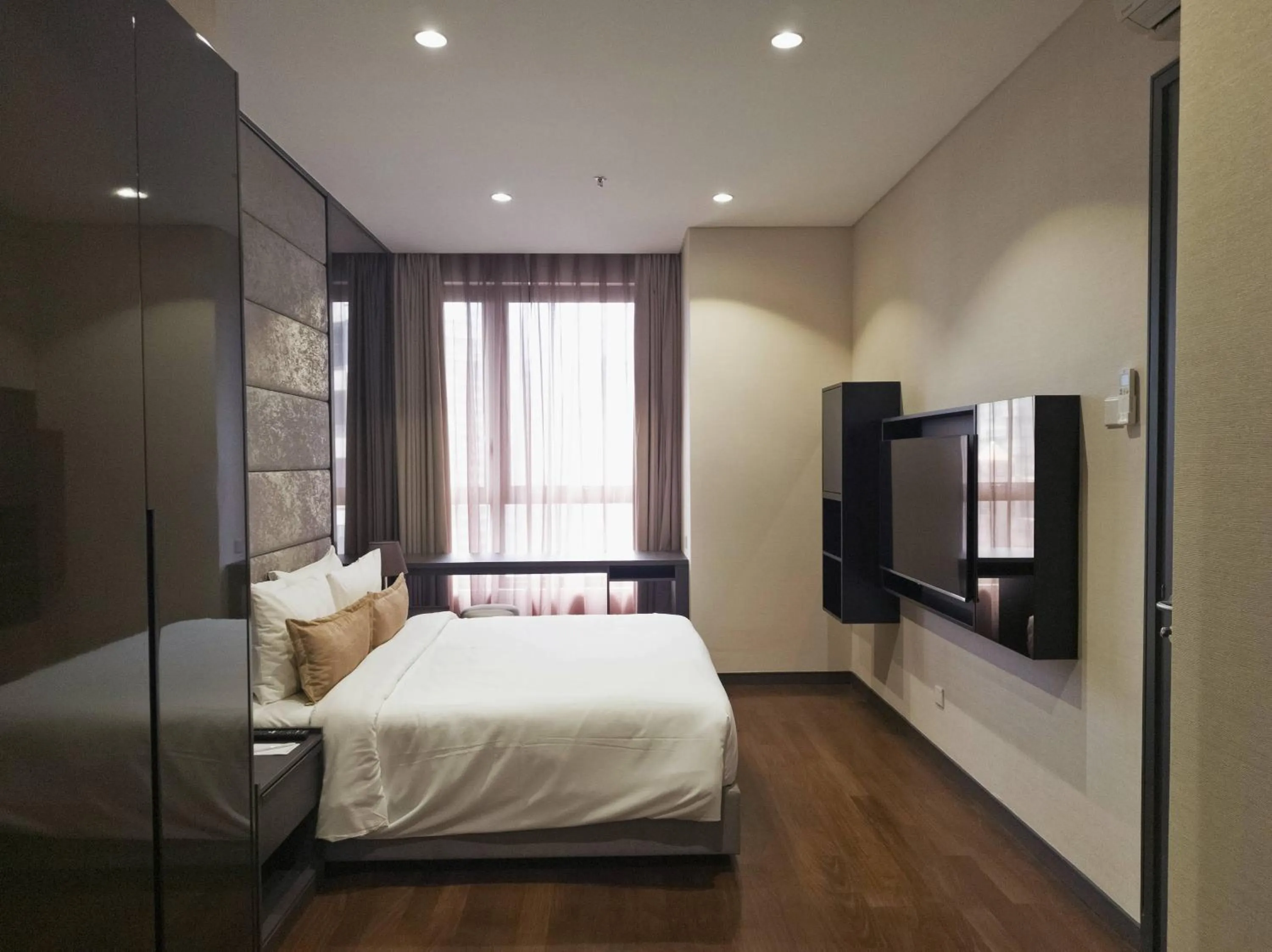Deluxe Suite in 8 Kia Peng Residences by WSD