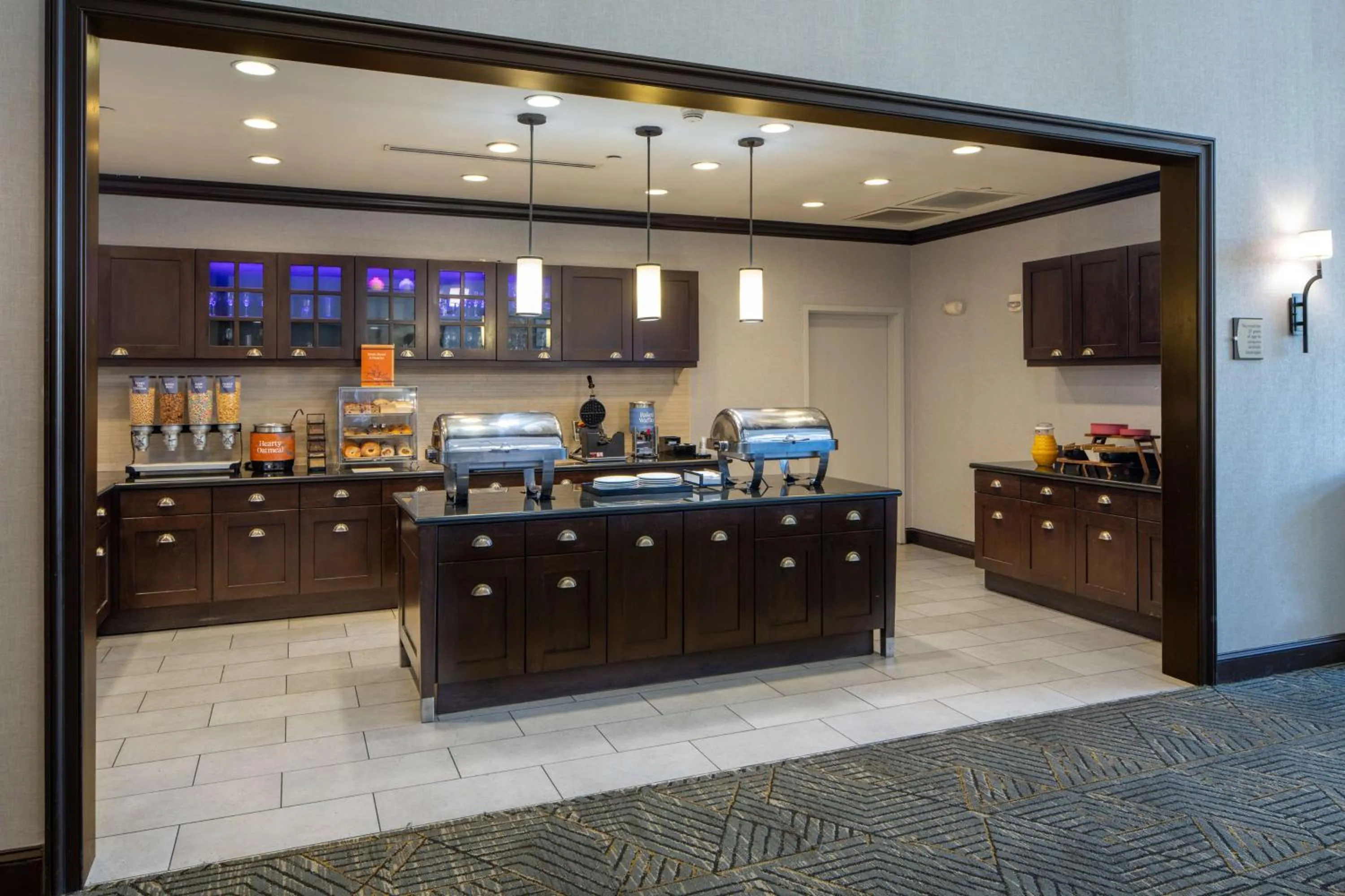 Breakfast in Homewood Suites by Hilton Huntsville-Downtown
