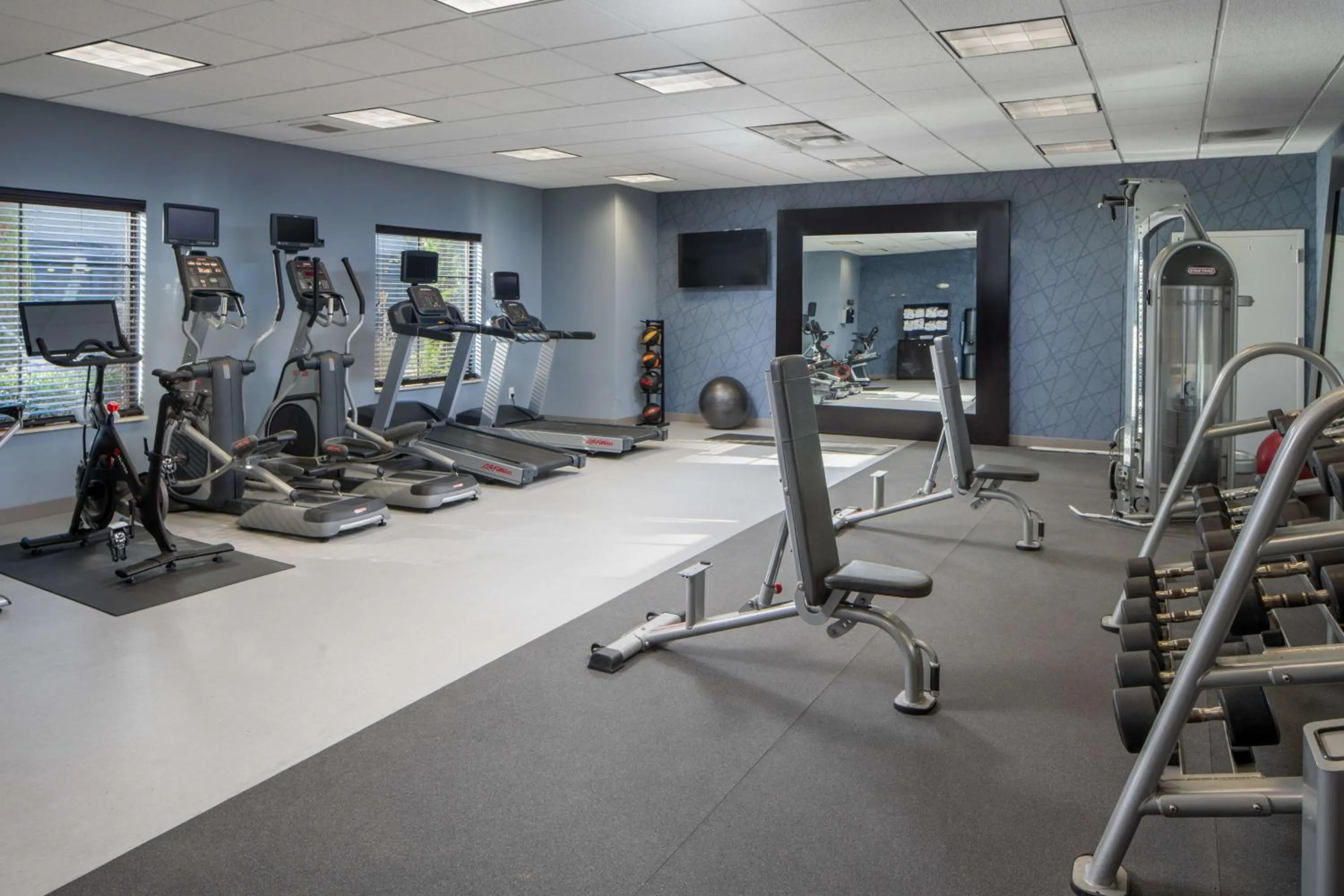 Fitness centre/facilities in Homewood Suites by Hilton Huntsville-Downtown