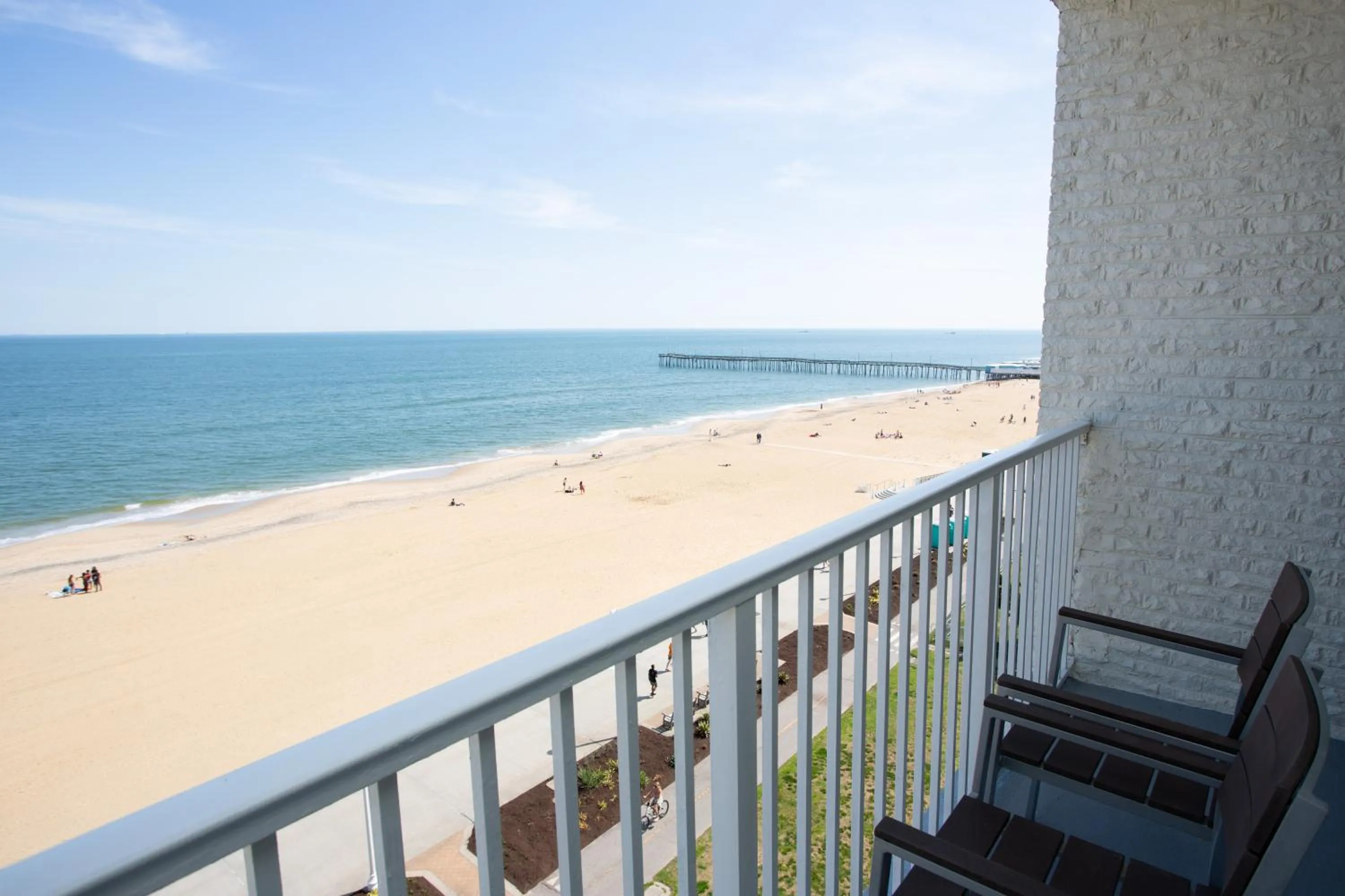 Balcony/Terrace in Super 8 by Wyndham Virginia Beach Oceanfront