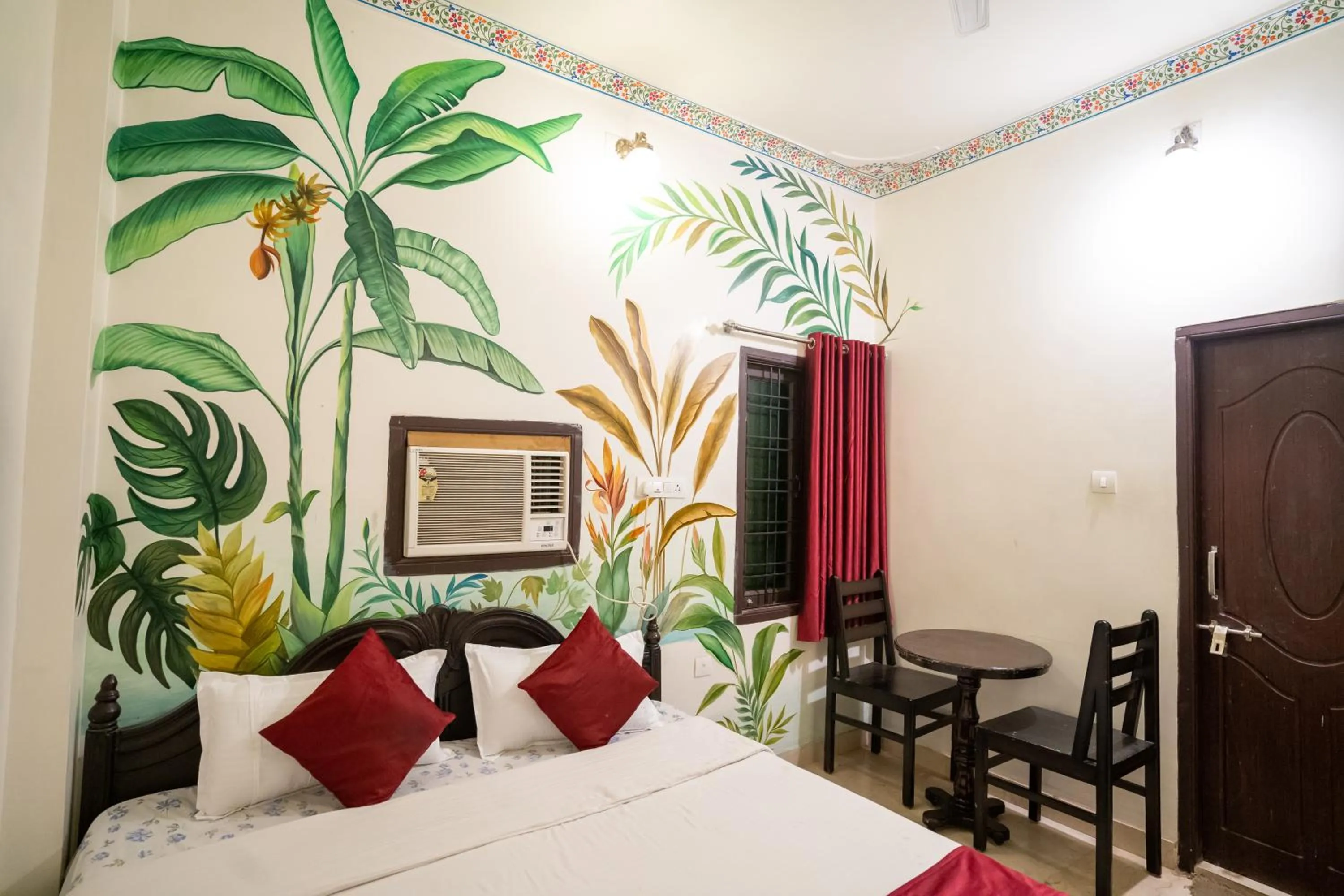 Bed in Citylights By MUSAFIR