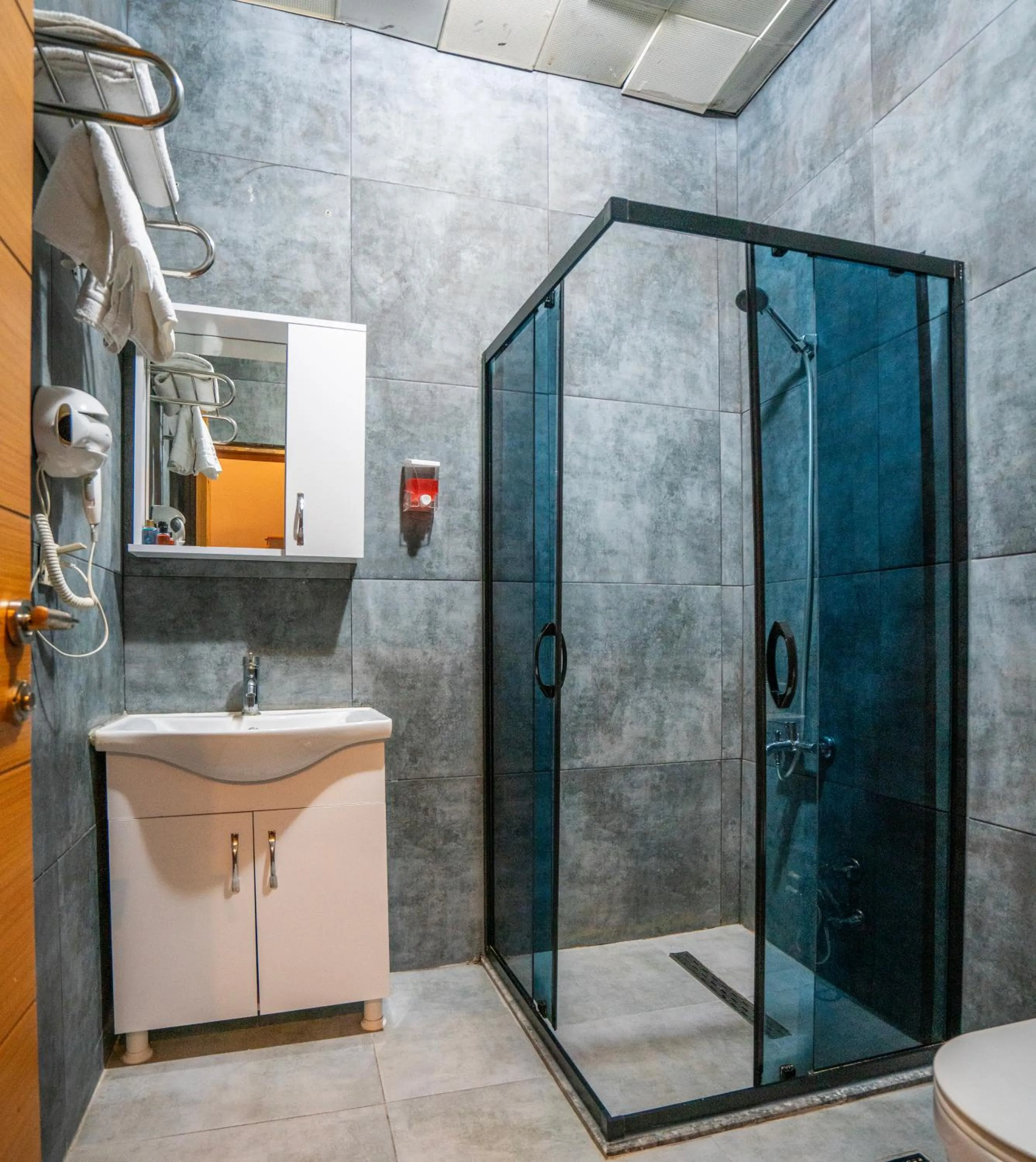 Bathroom in Royal Nest