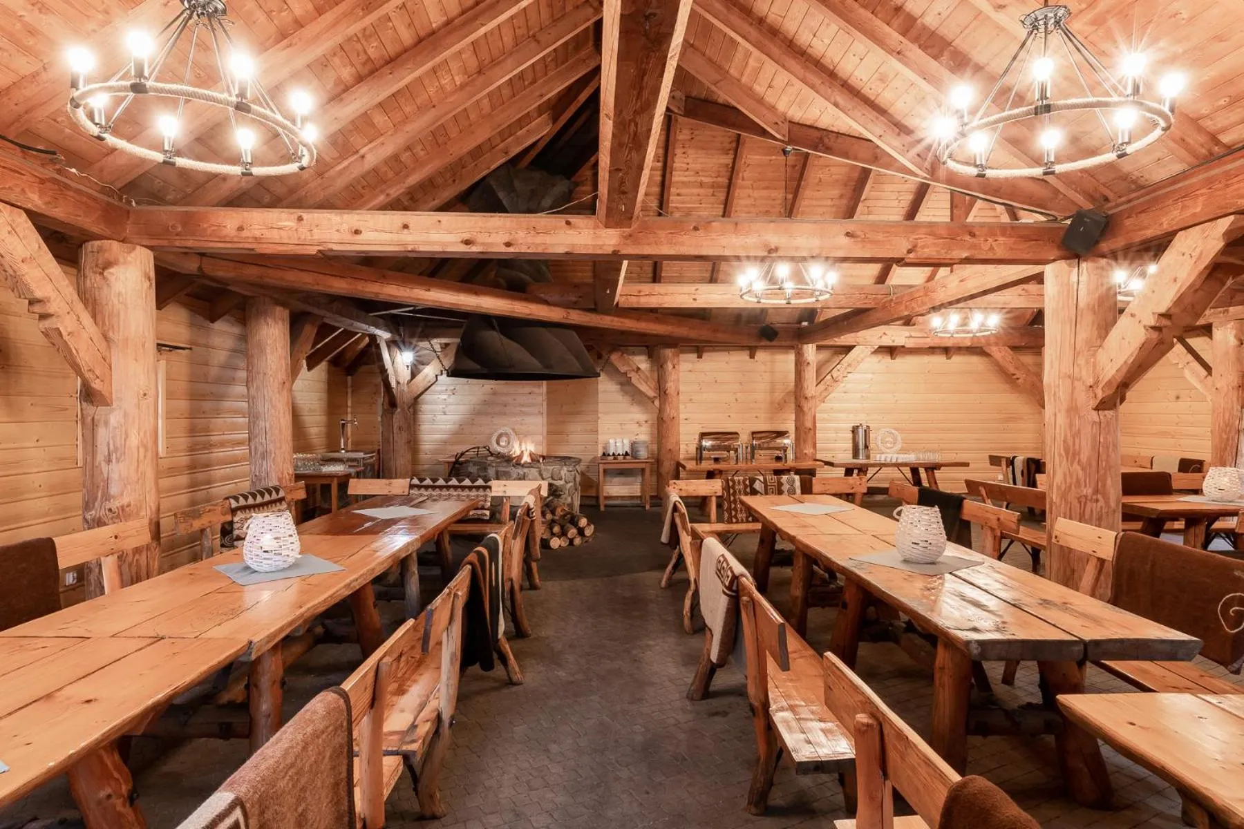 Restaurant/places to eat in Hotel Vestina