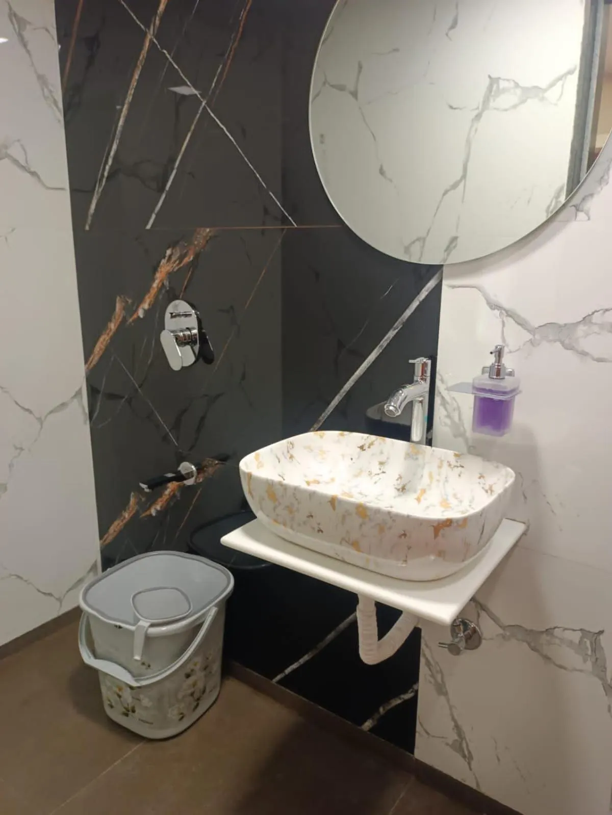 Bathroom in Hotel airport annex