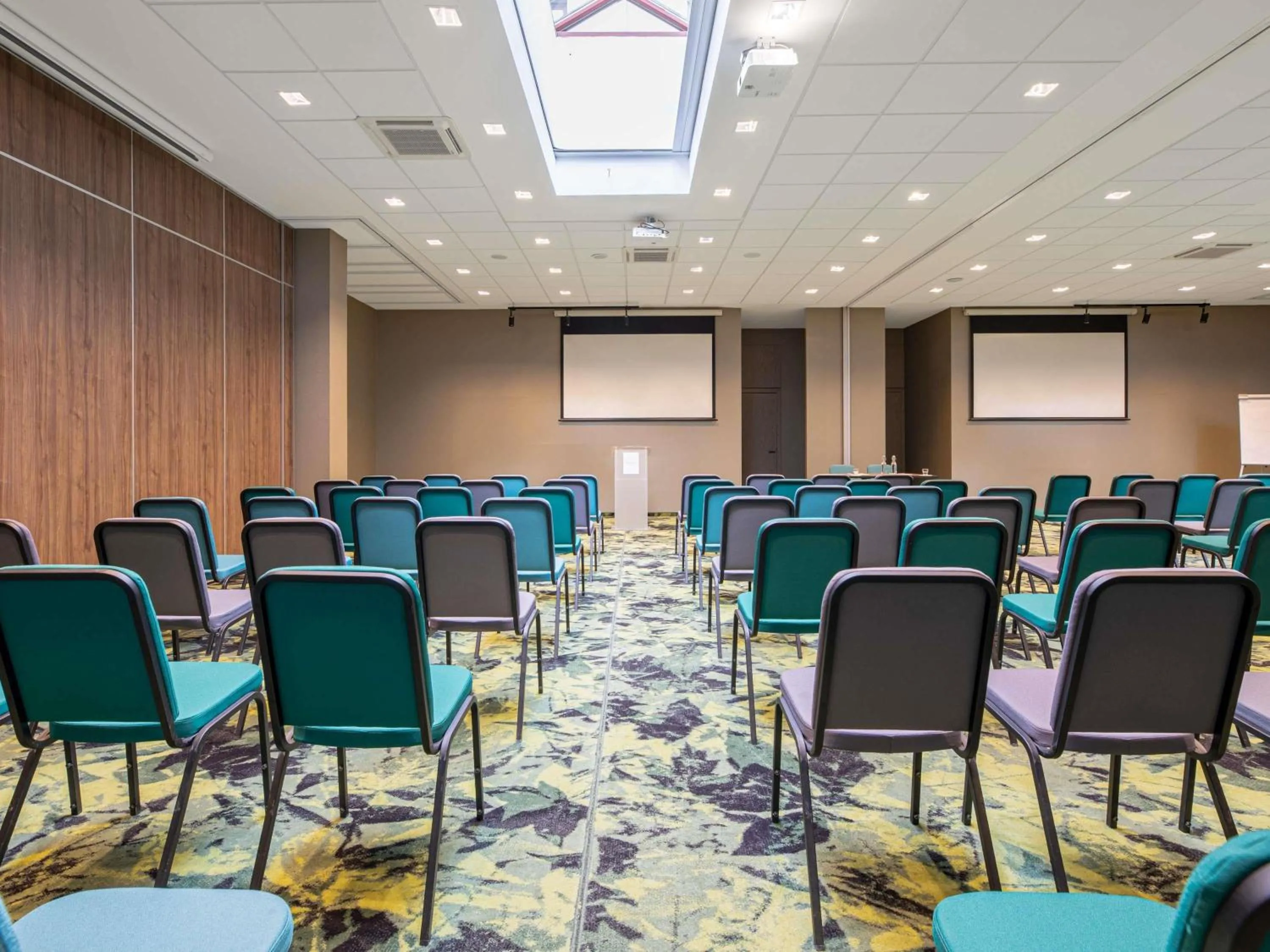 Meeting/conference room in Mercure Jelenia Góra