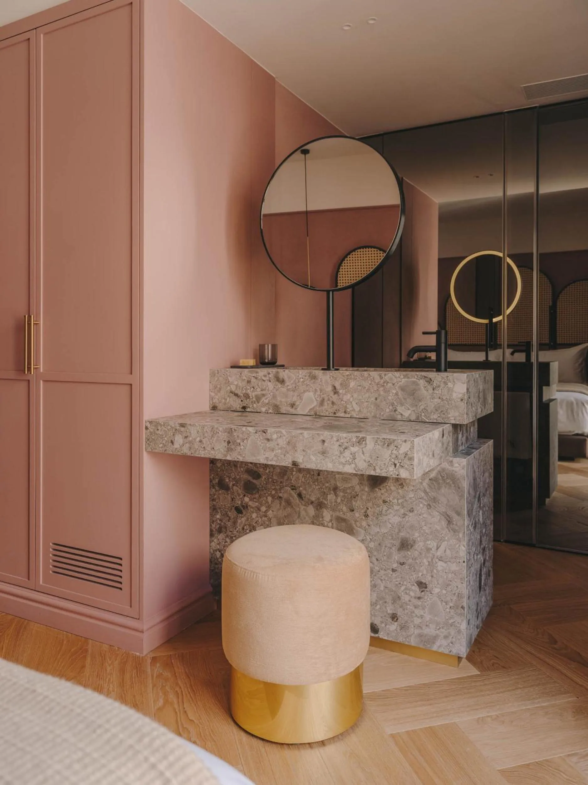 Bed in Hotel Palau Fugit