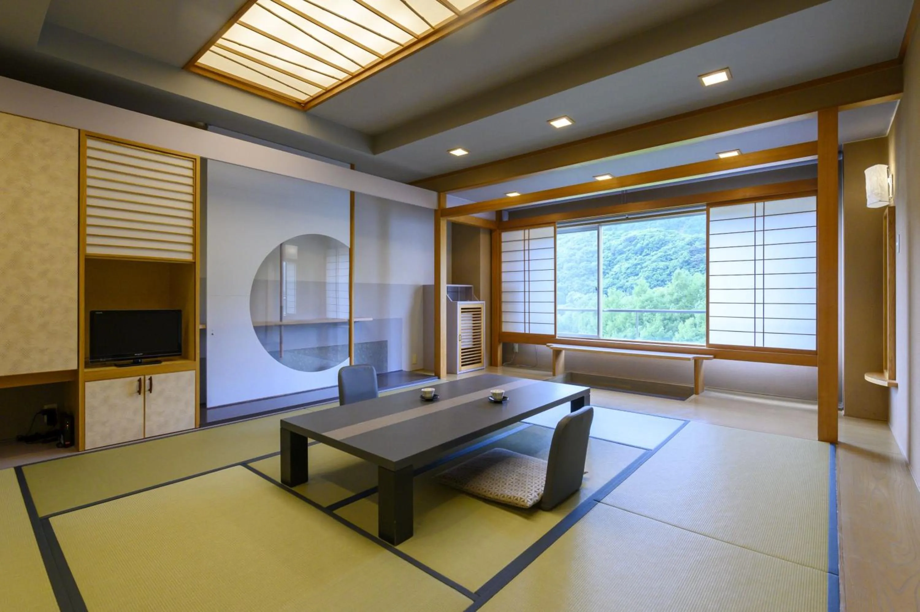 Takamiya Hotel Lucent