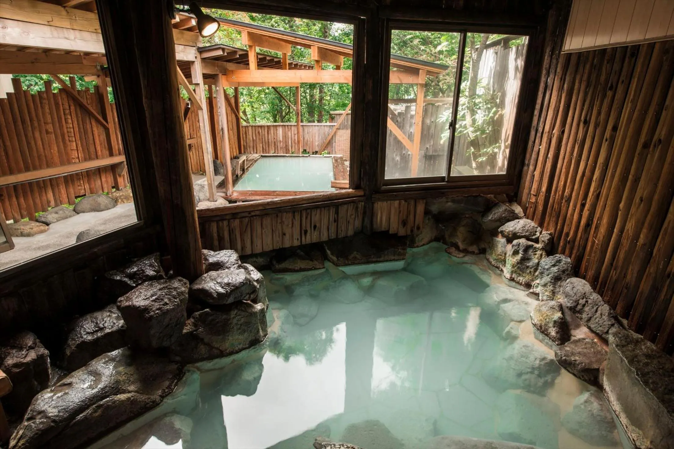 Takamiya Hotel Lucent