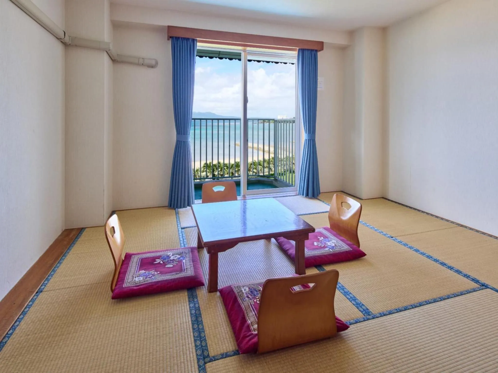 Photo of the whole room in Miyuki Hamabaru Resort