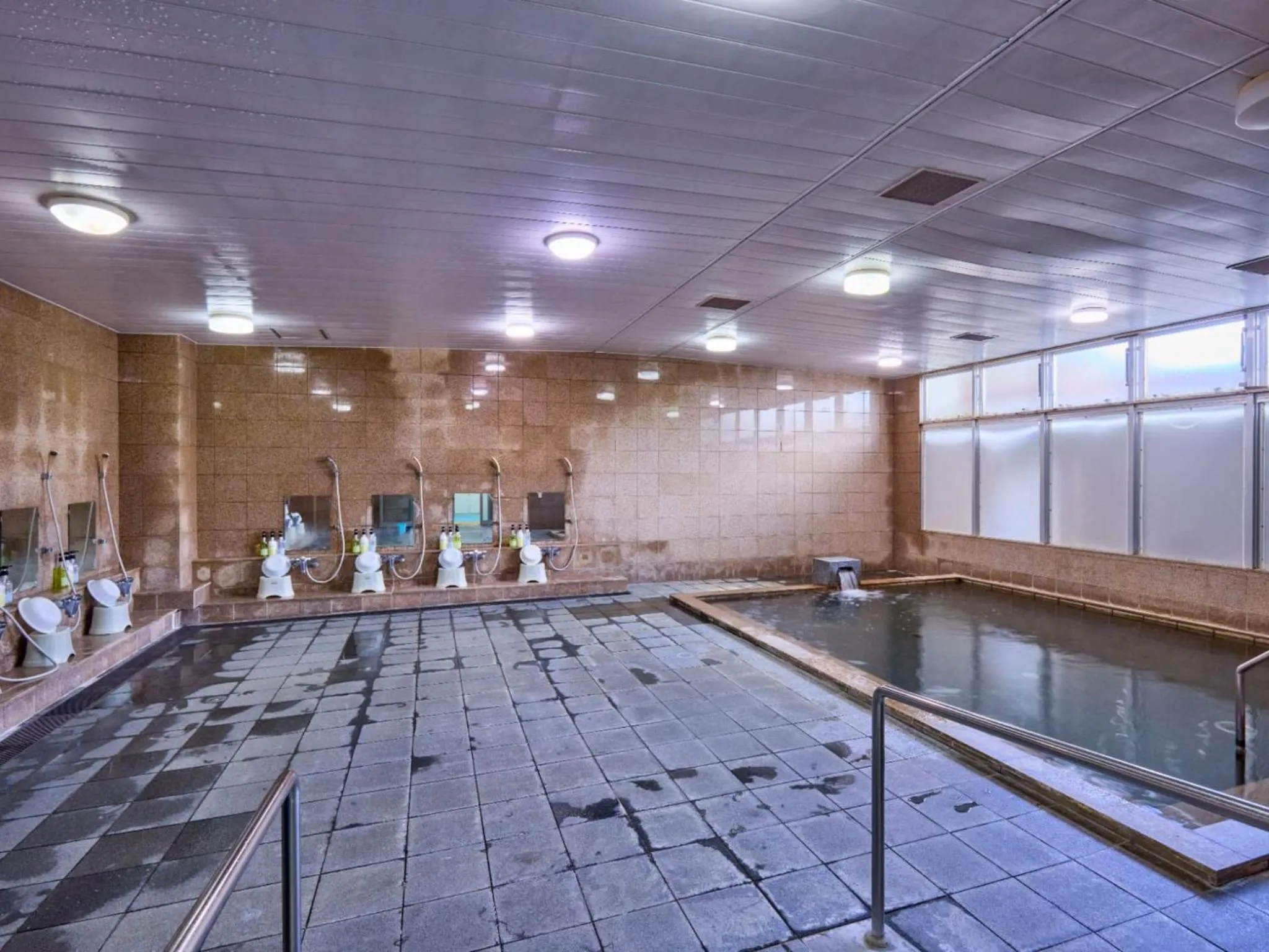 Public Bath in Miyuki Hamabaru Resort