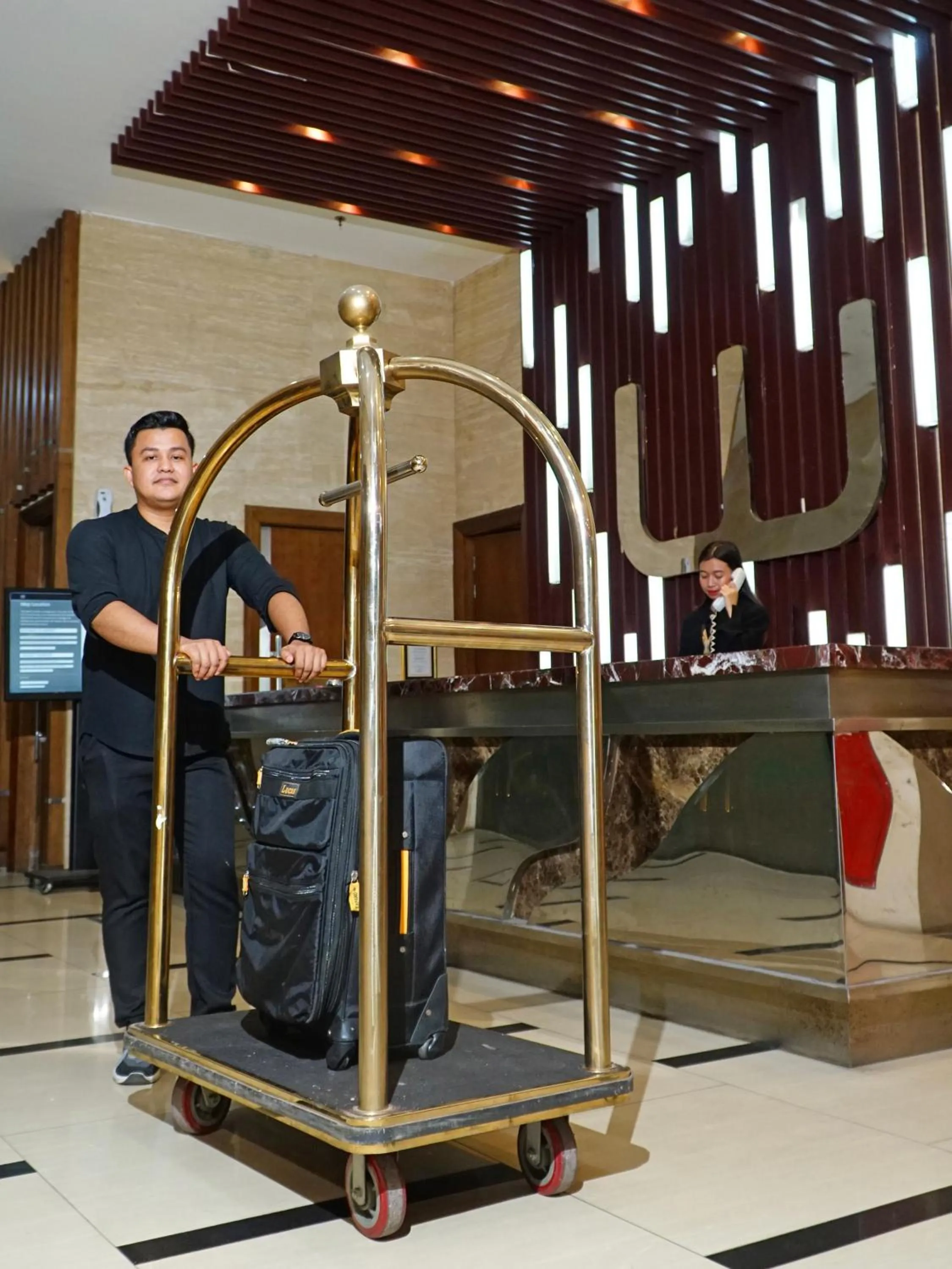 Staff in World Hotel Jakarta - Bandengan