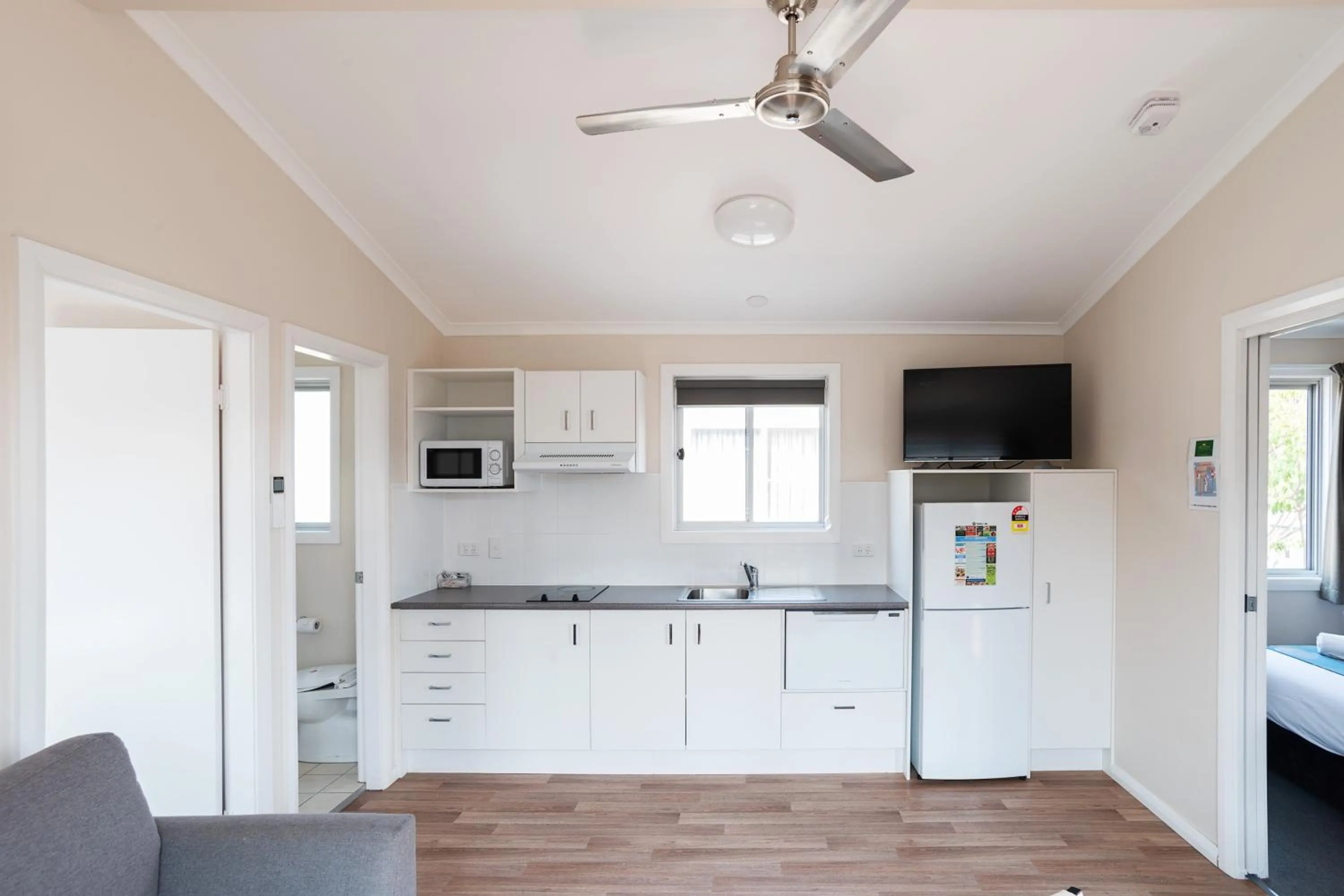 TV and multimedia in Crestview Tourist Park