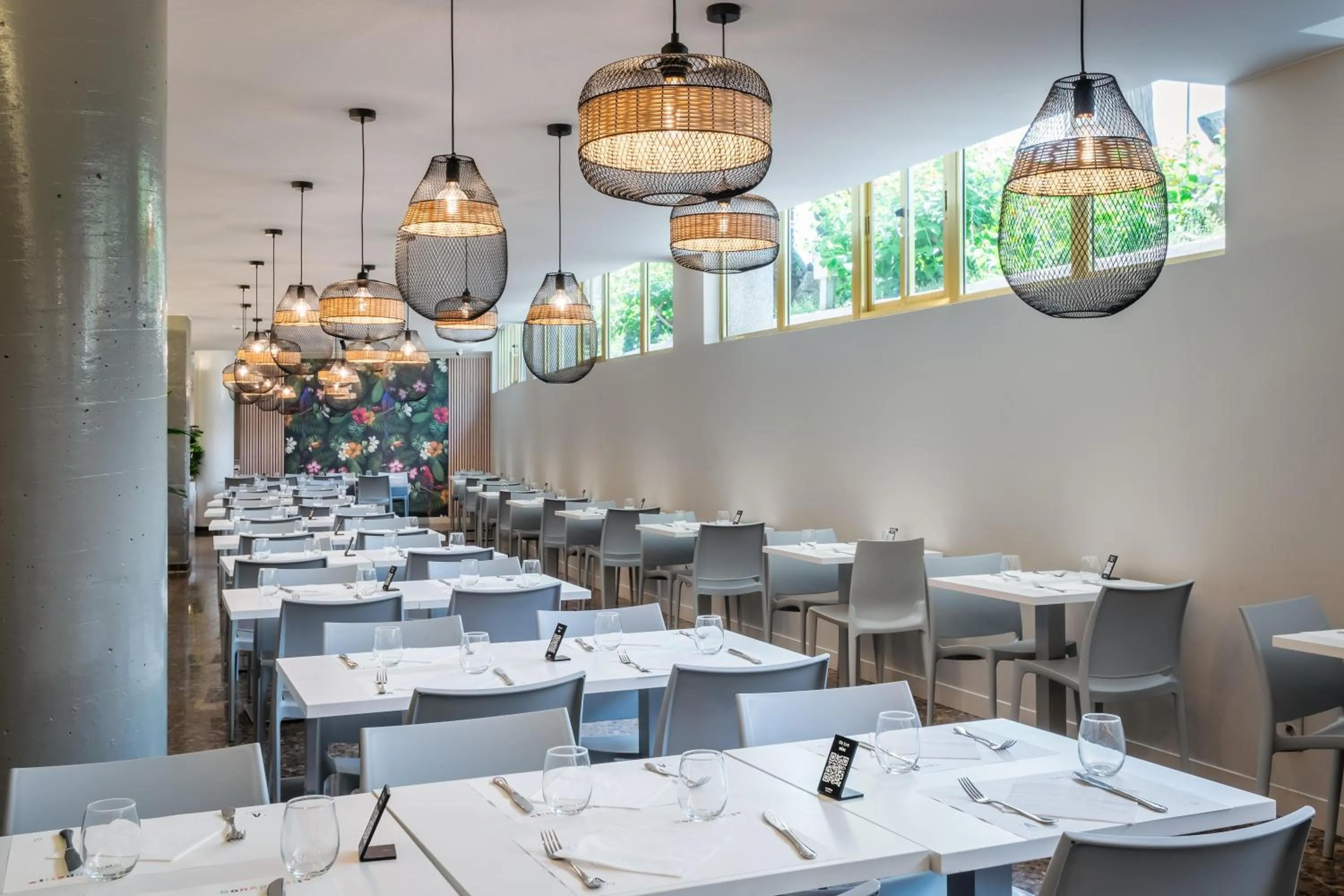 Restaurant/places to eat in ALEGRIA El Mar 4 Sup