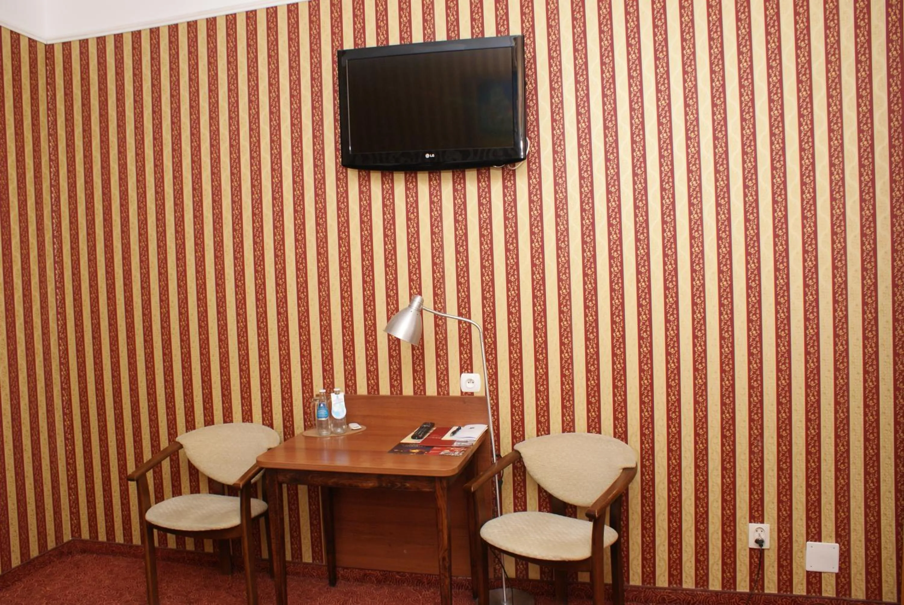 TV and multimedia in Grot Hotel