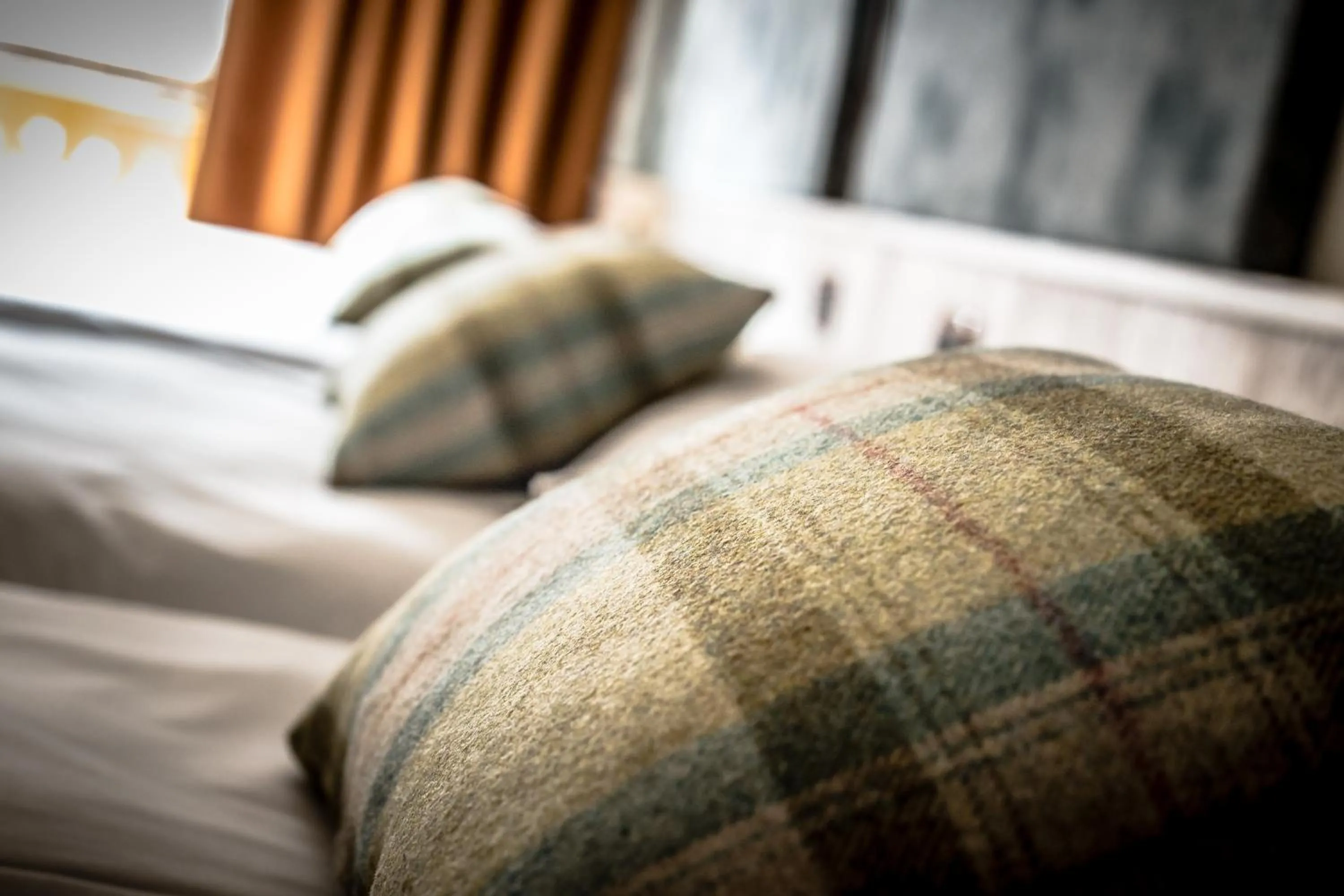 Bed in Hotel Comtes De Challant Albergo Etico Valle d'Aosta