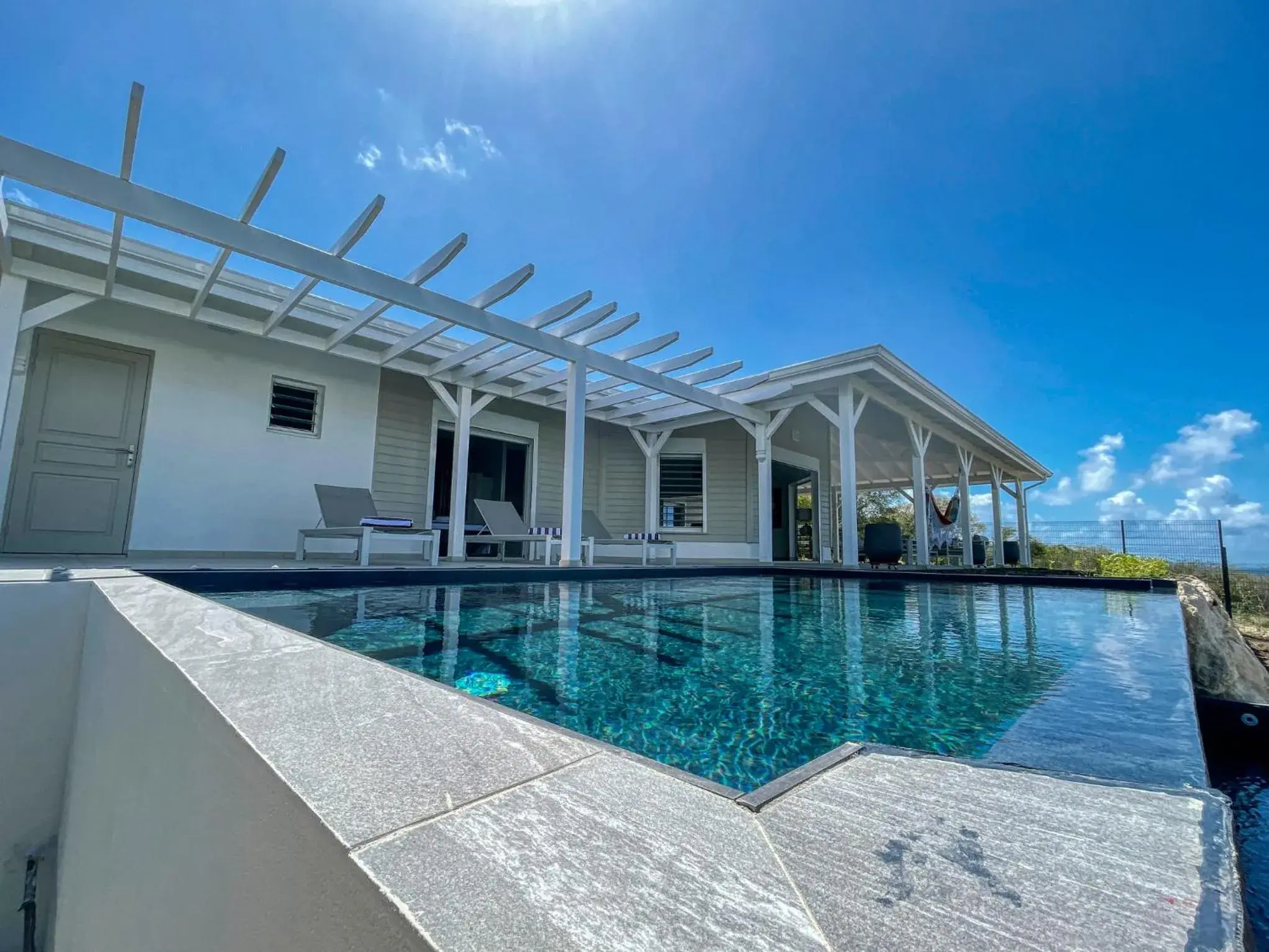 JADE - Villa Créole de Standing et de charme ,vue mer , proche des plages & piscine privée haut de gamme JADE - Villa Créole de Standing et de charme ,vue mer , proche des plages & piscine privée haut de gamme