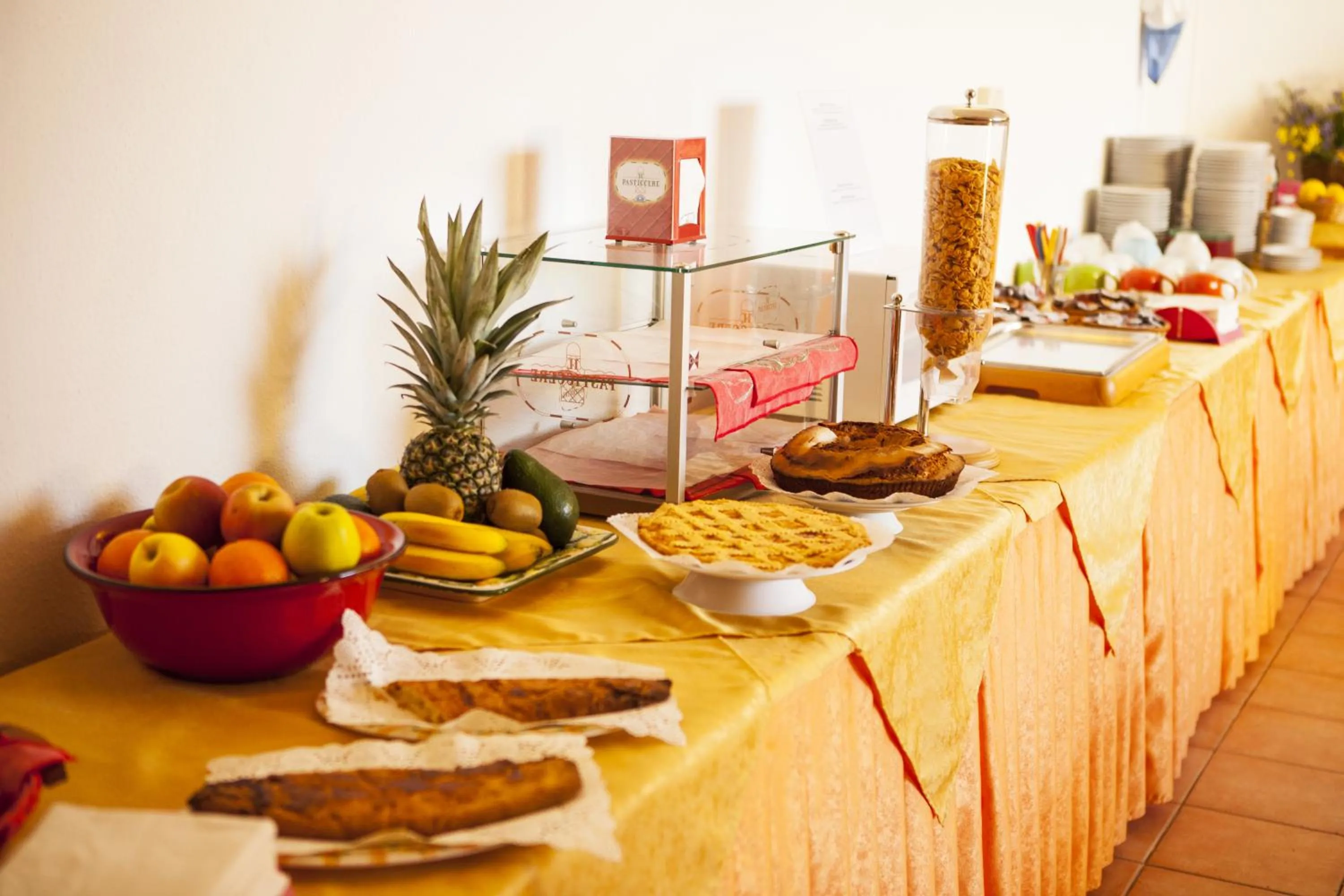 Food and drinks in Hotel Piccada