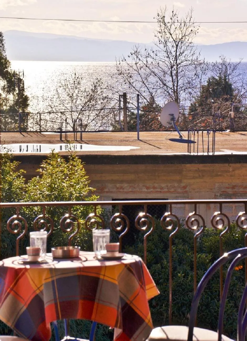 Restaurant/places to eat in Alexios Studios