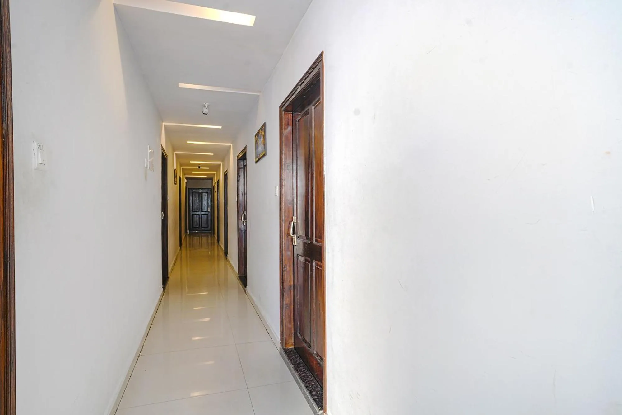 Lobby or reception in FabHotel Hamsa The Right Choice - Nr Lanco Hills, Manikonda