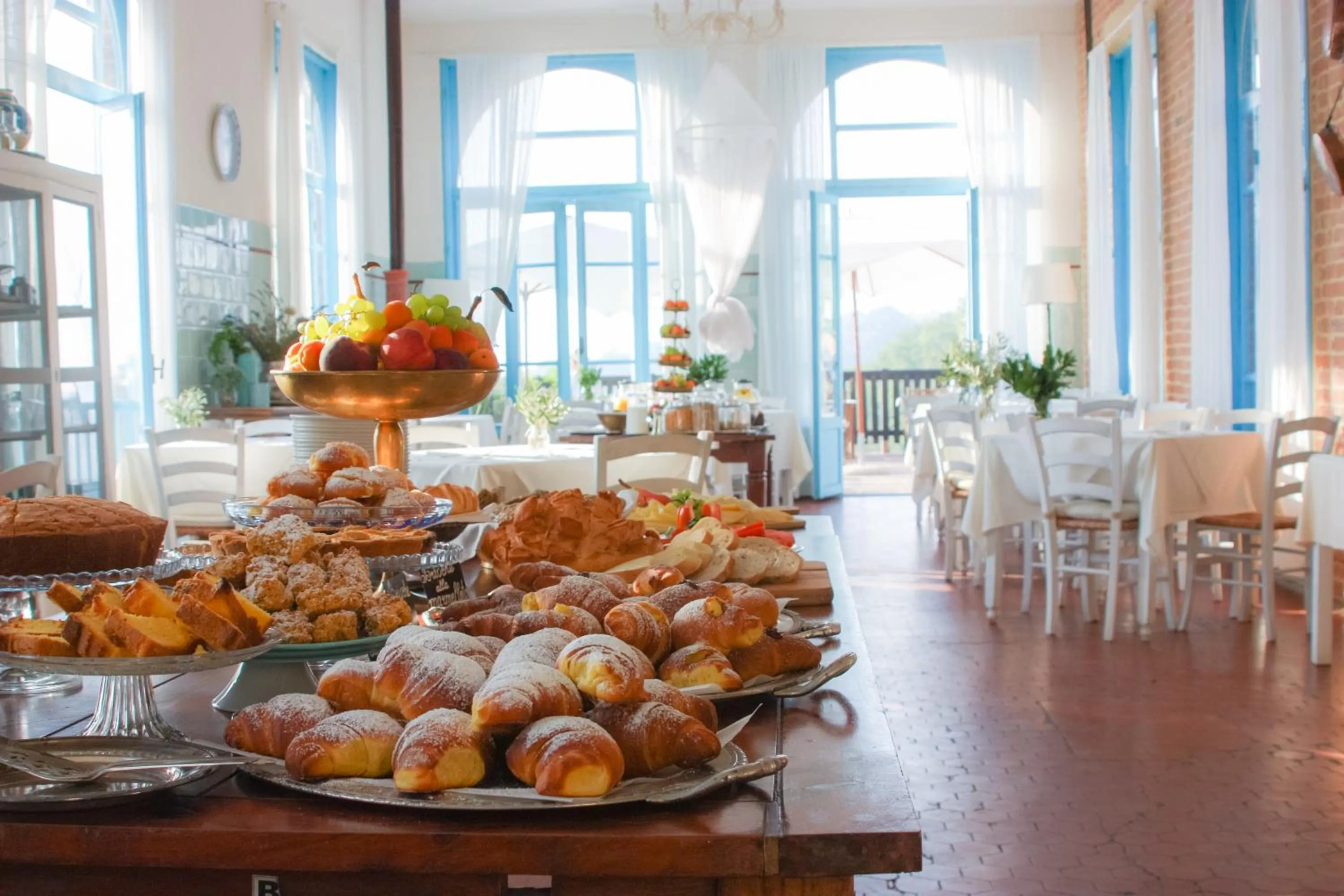 Breakfast in Antico Borgo Di Tabiano Castello - Relais de Charme