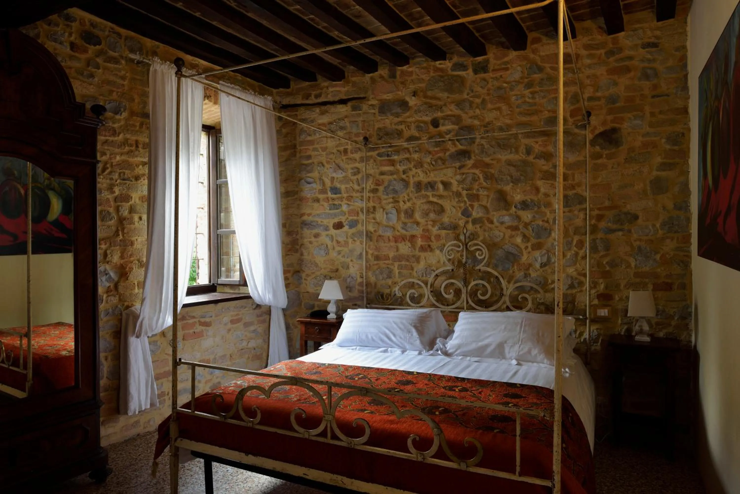 Bed in Antico Borgo Di Tabiano Castello - Relais de Charme