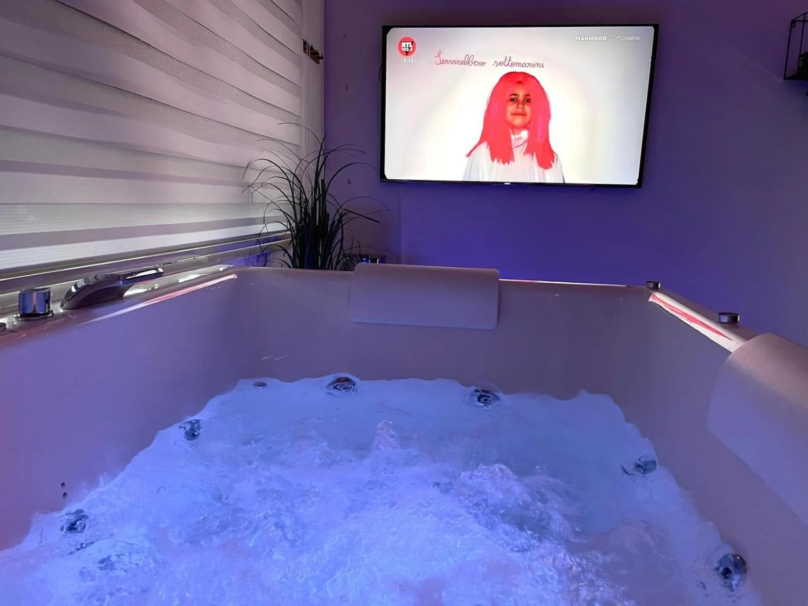 Hot Tub in Le Suite del Lungomare Catania