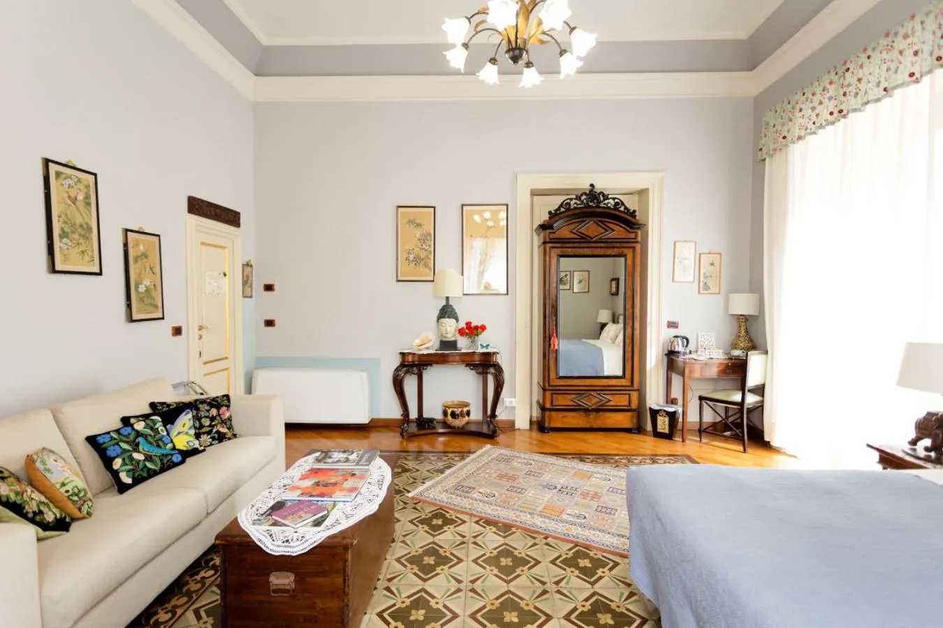 Bed in Crociferi B&B