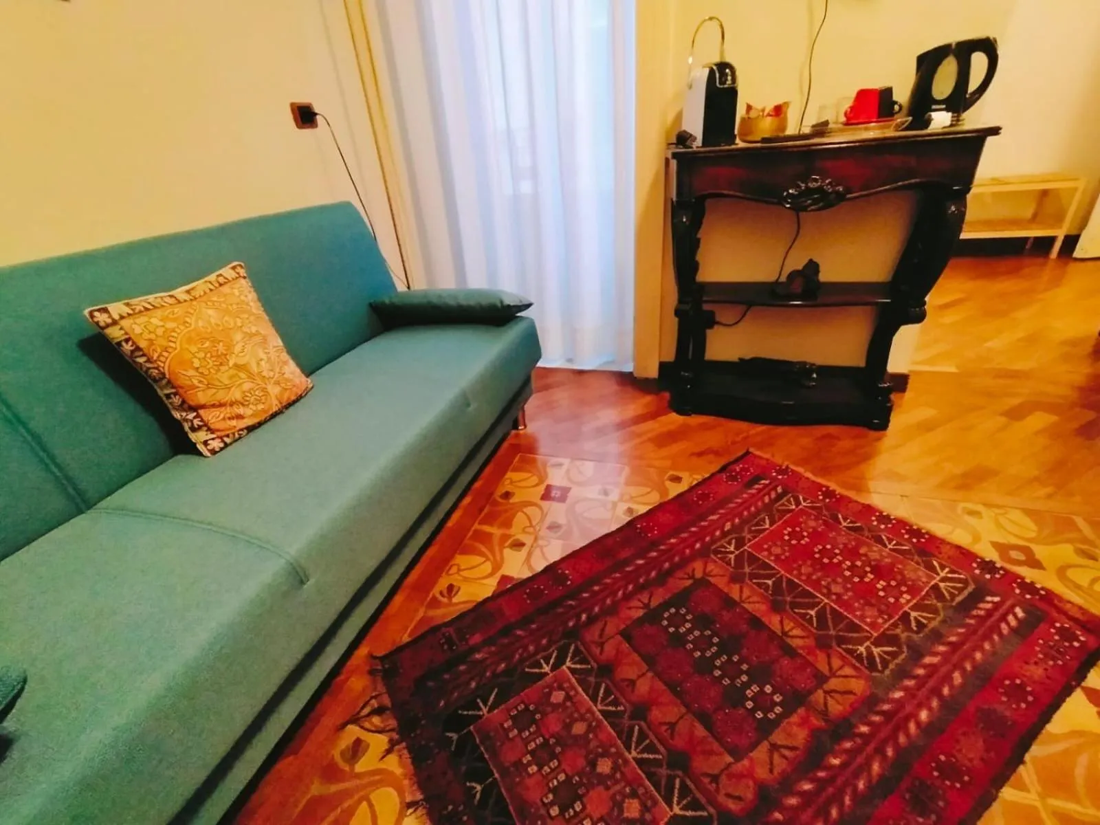 Coffee/tea facilities in Crociferi B&B