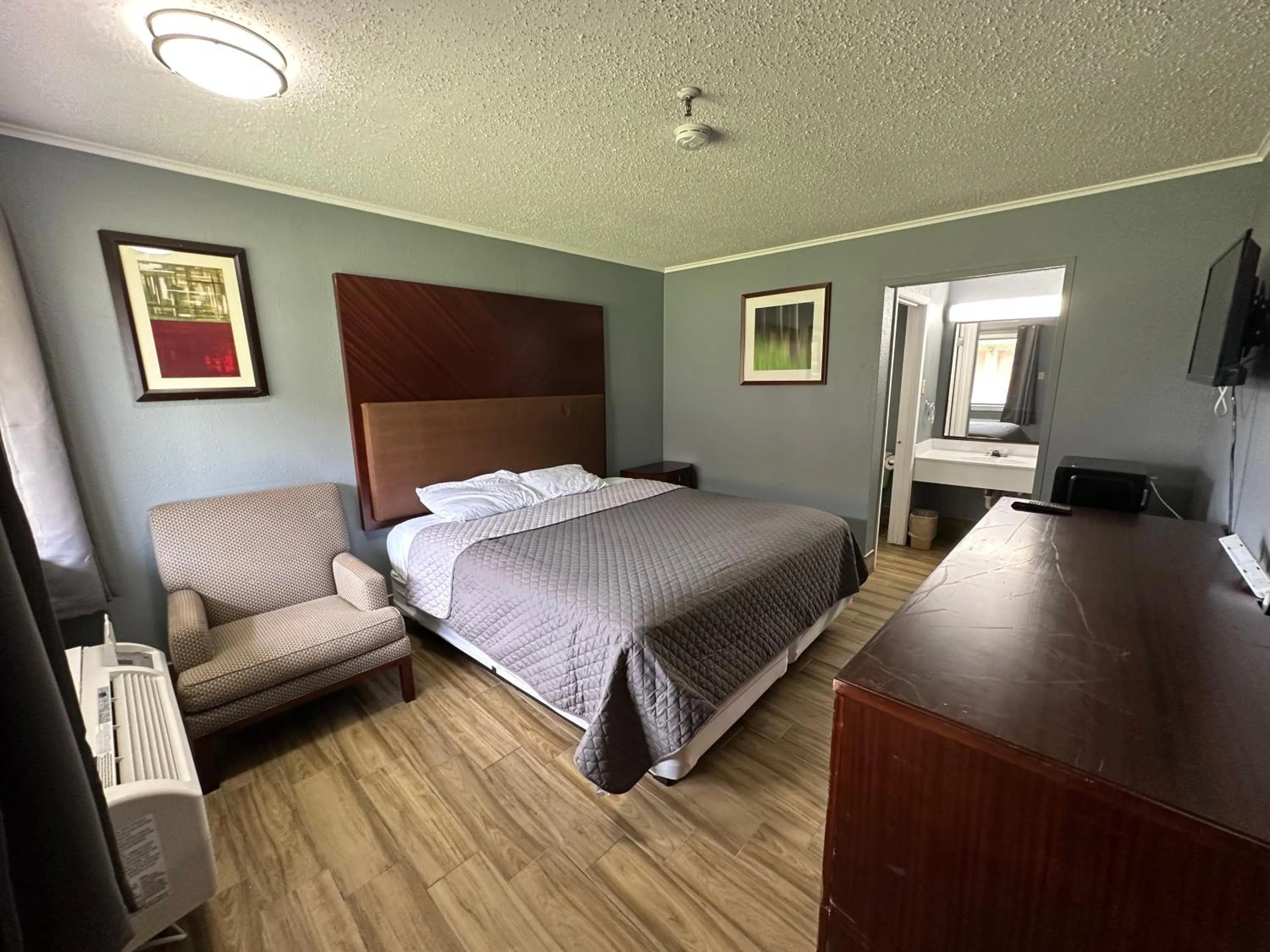 Bed in Studio Suites