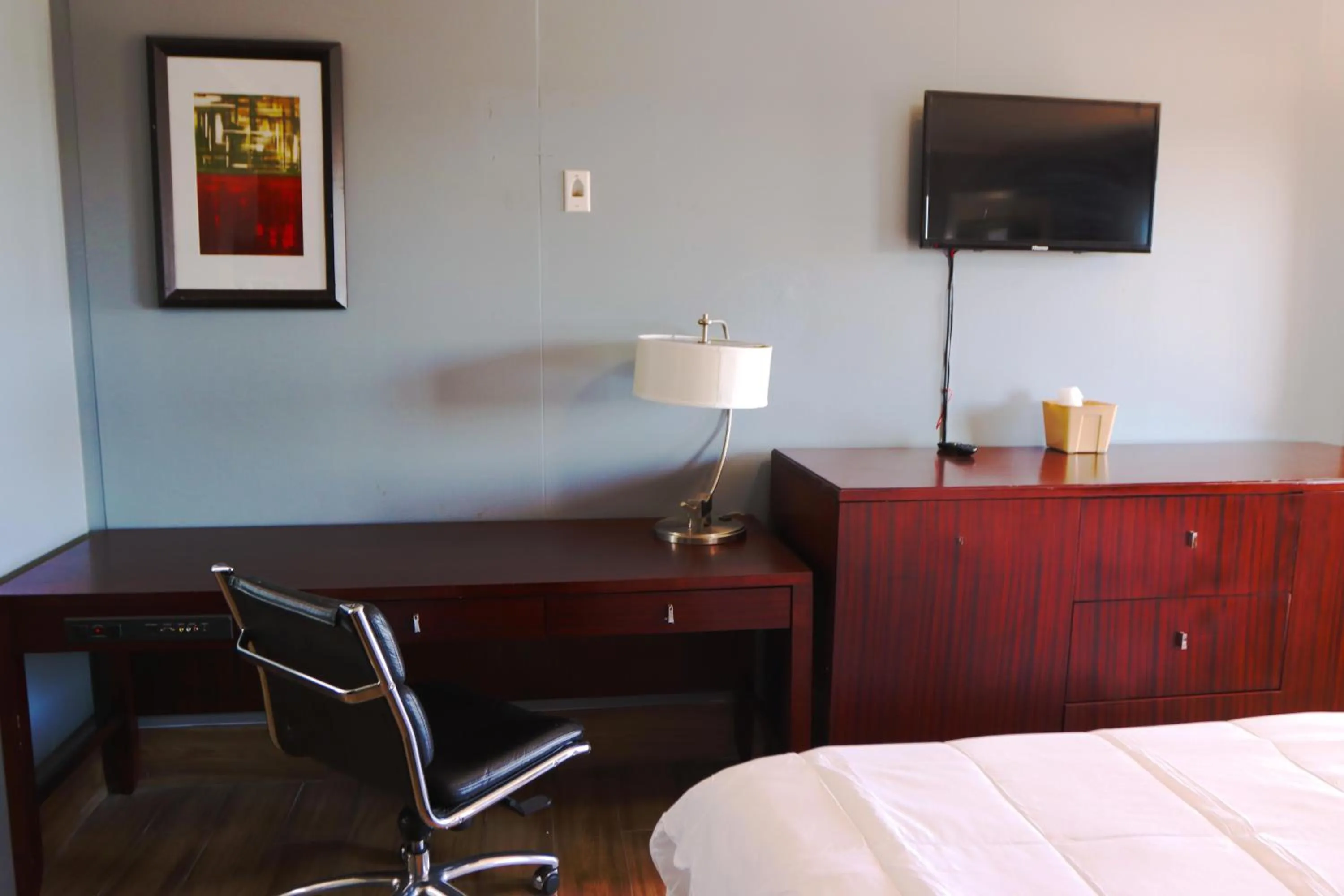 Bed in Studio Suites