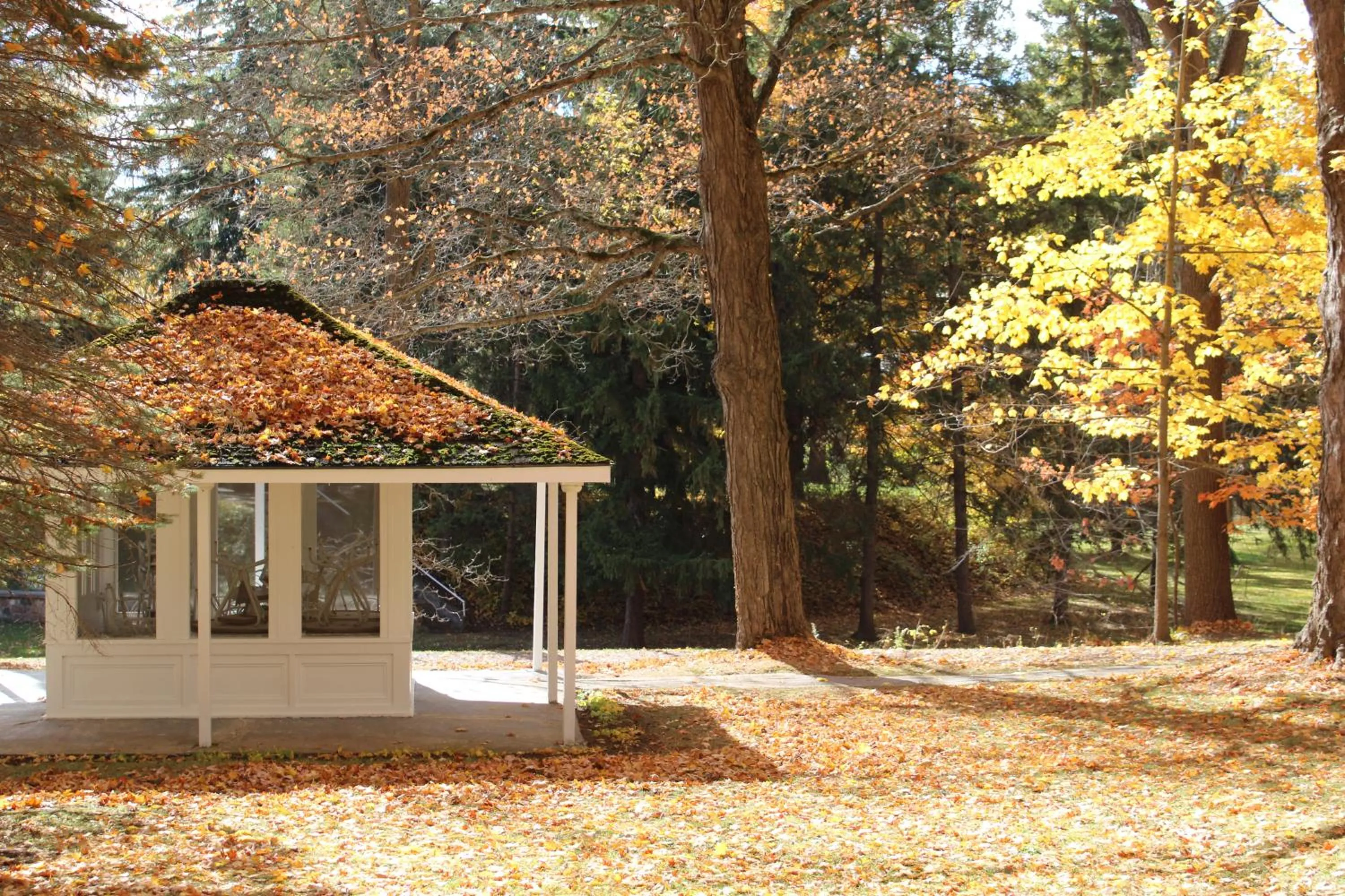Property building in Westover Inn