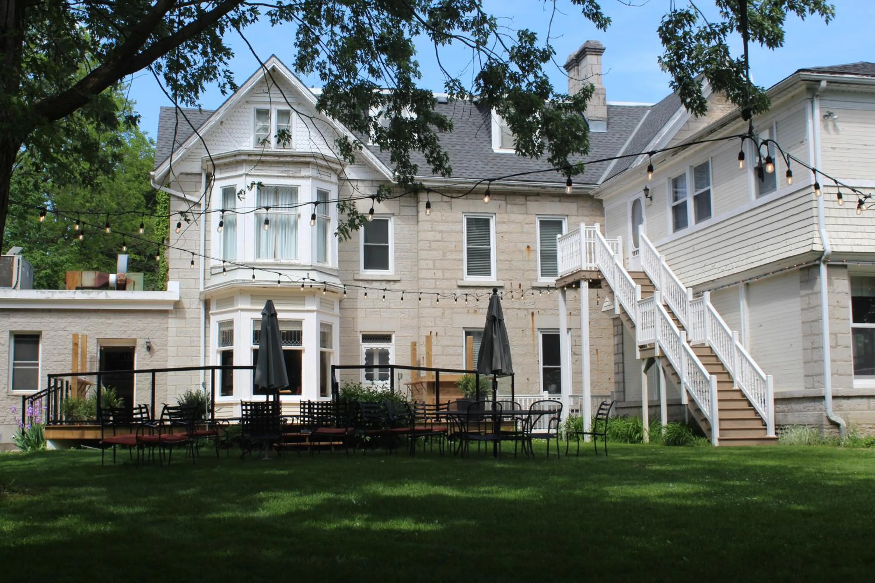 Property building in Westover Inn
