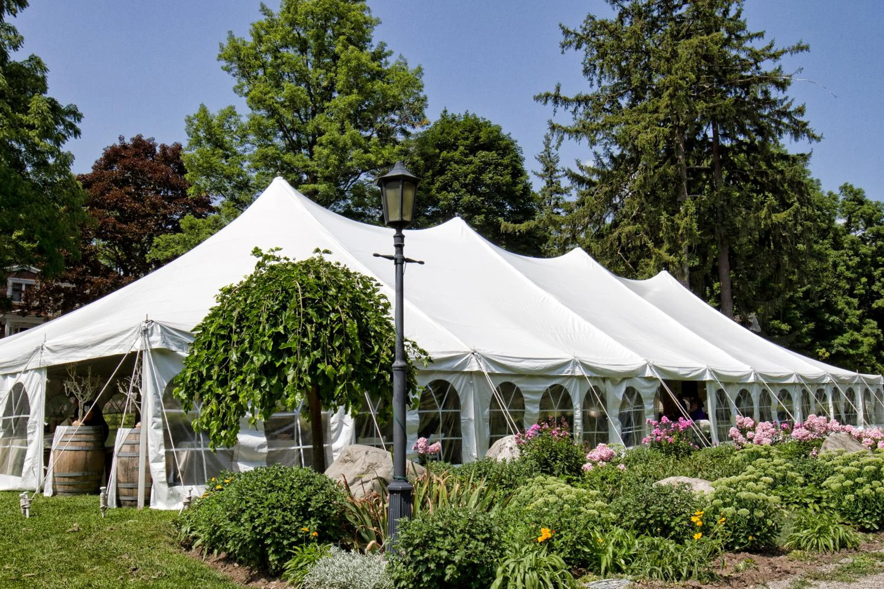 wedding in Westover Inn