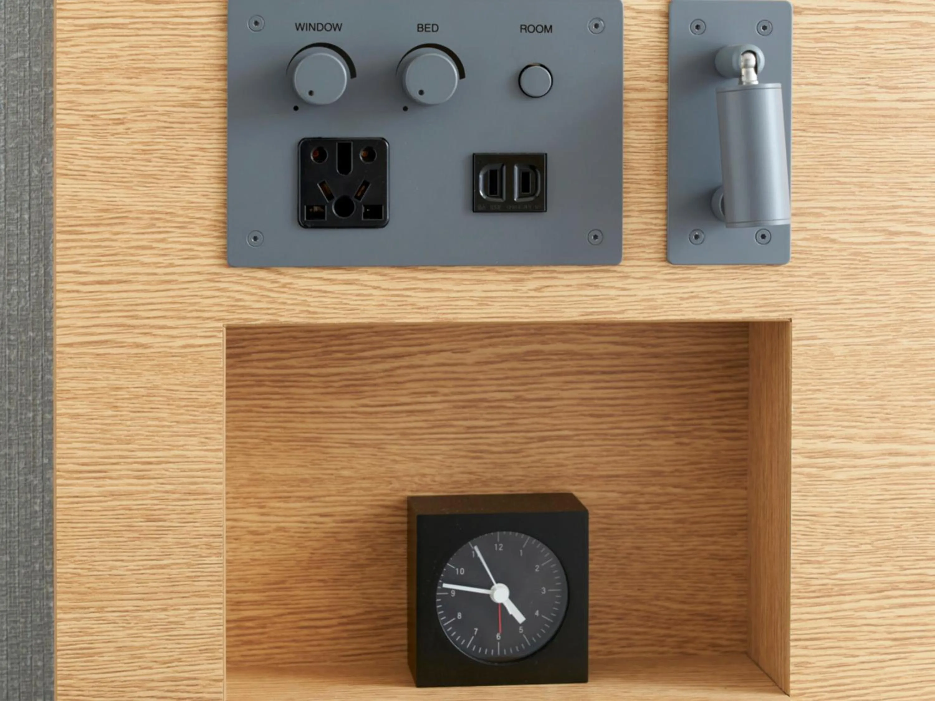 Photo of the whole room in CROSS Life Hakata Yanagibashi