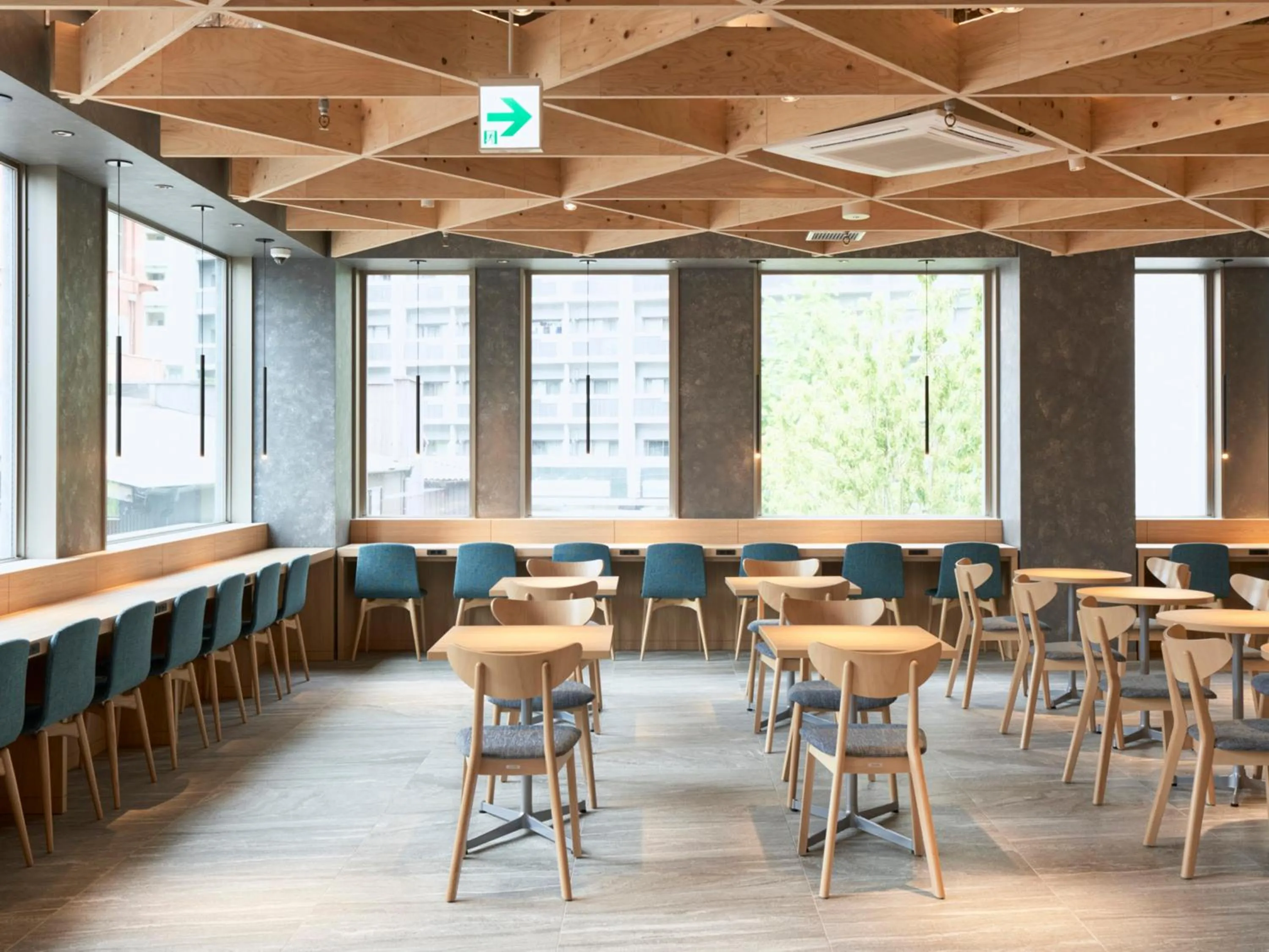 Area and facilities in CROSS Life Hakata Yanagibashi