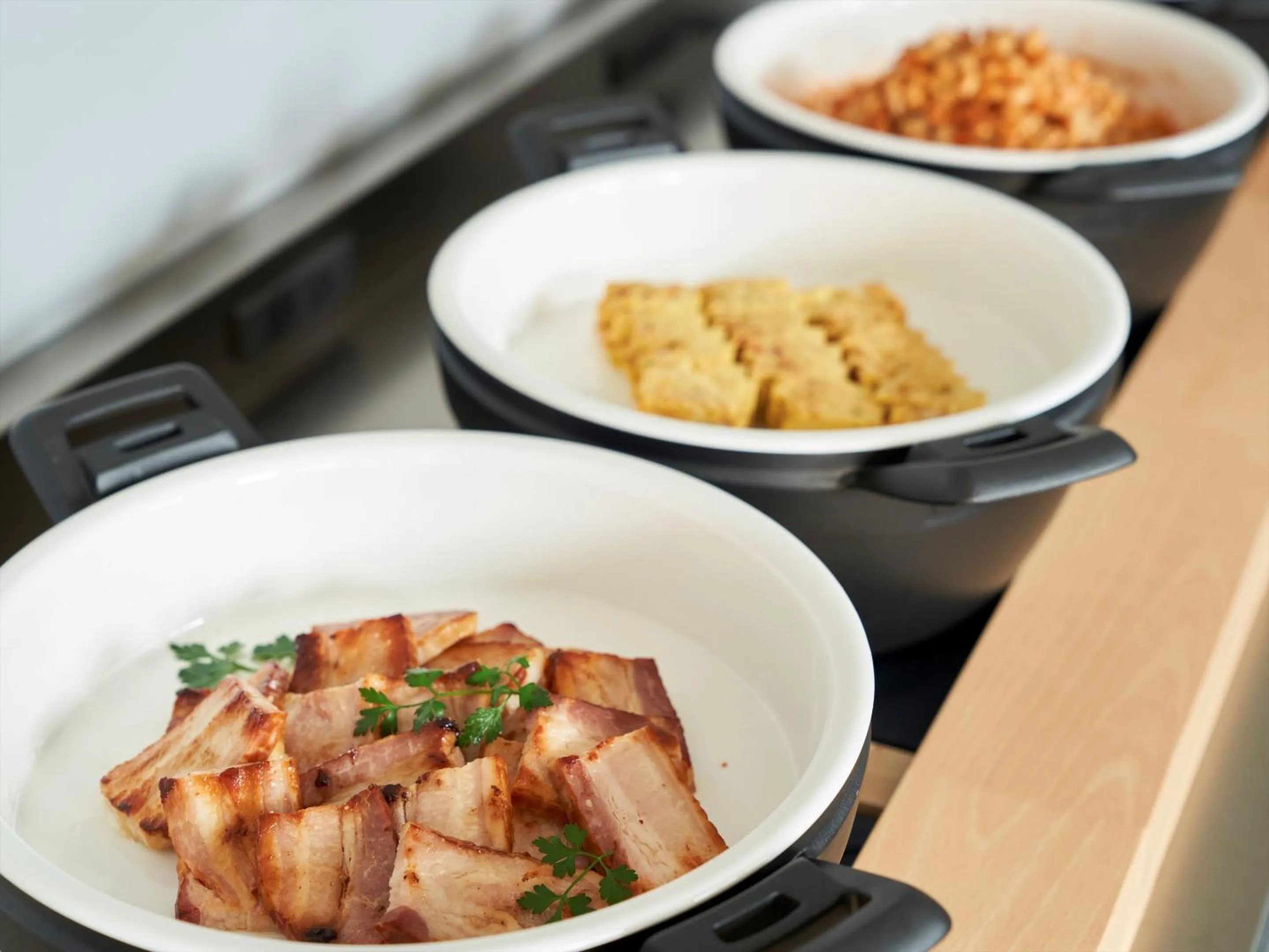 Restaurant/places to eat in CROSS Life Hakata Yanagibashi