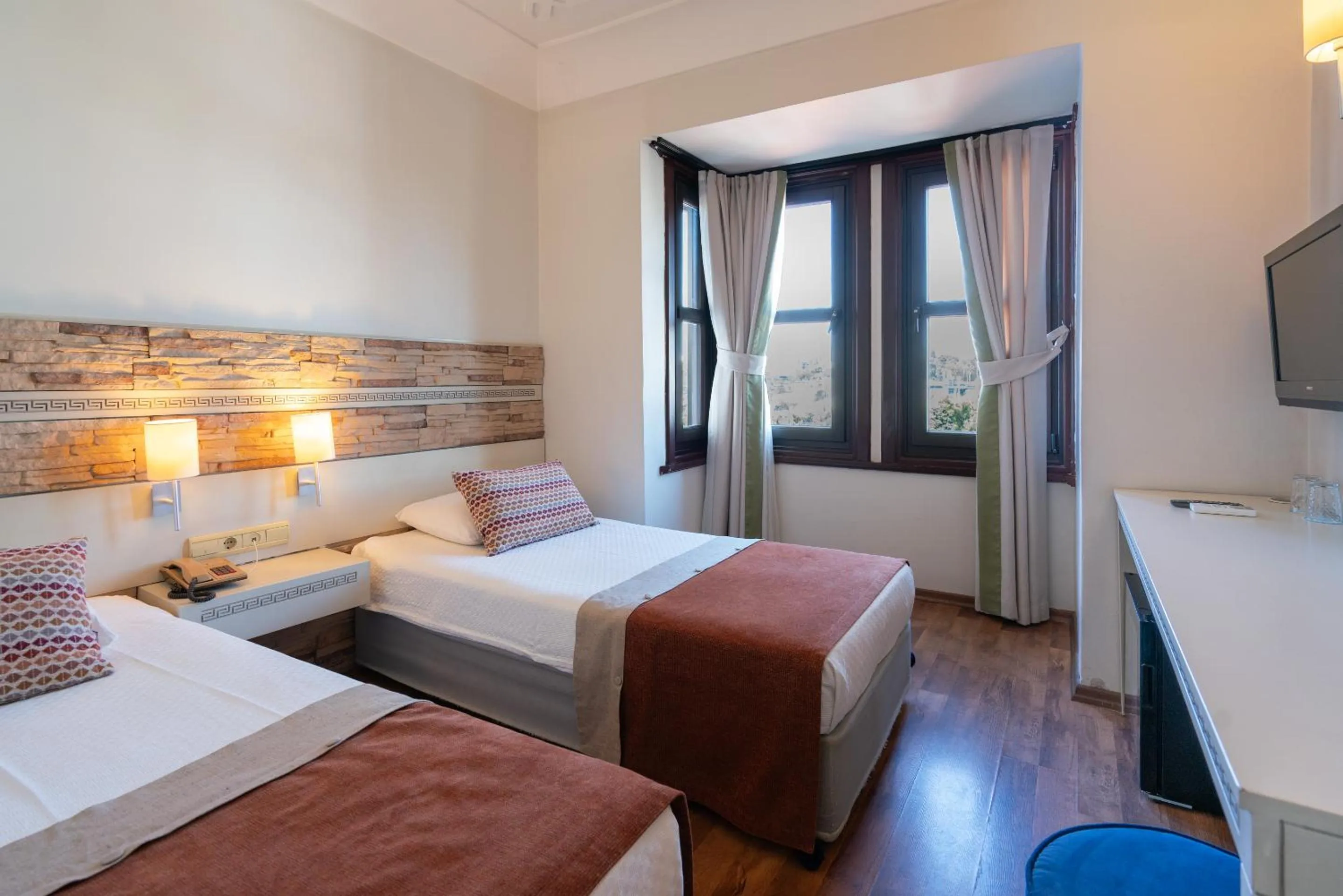 Bedroom, Bed in Aspen Hotel Kaleiçi