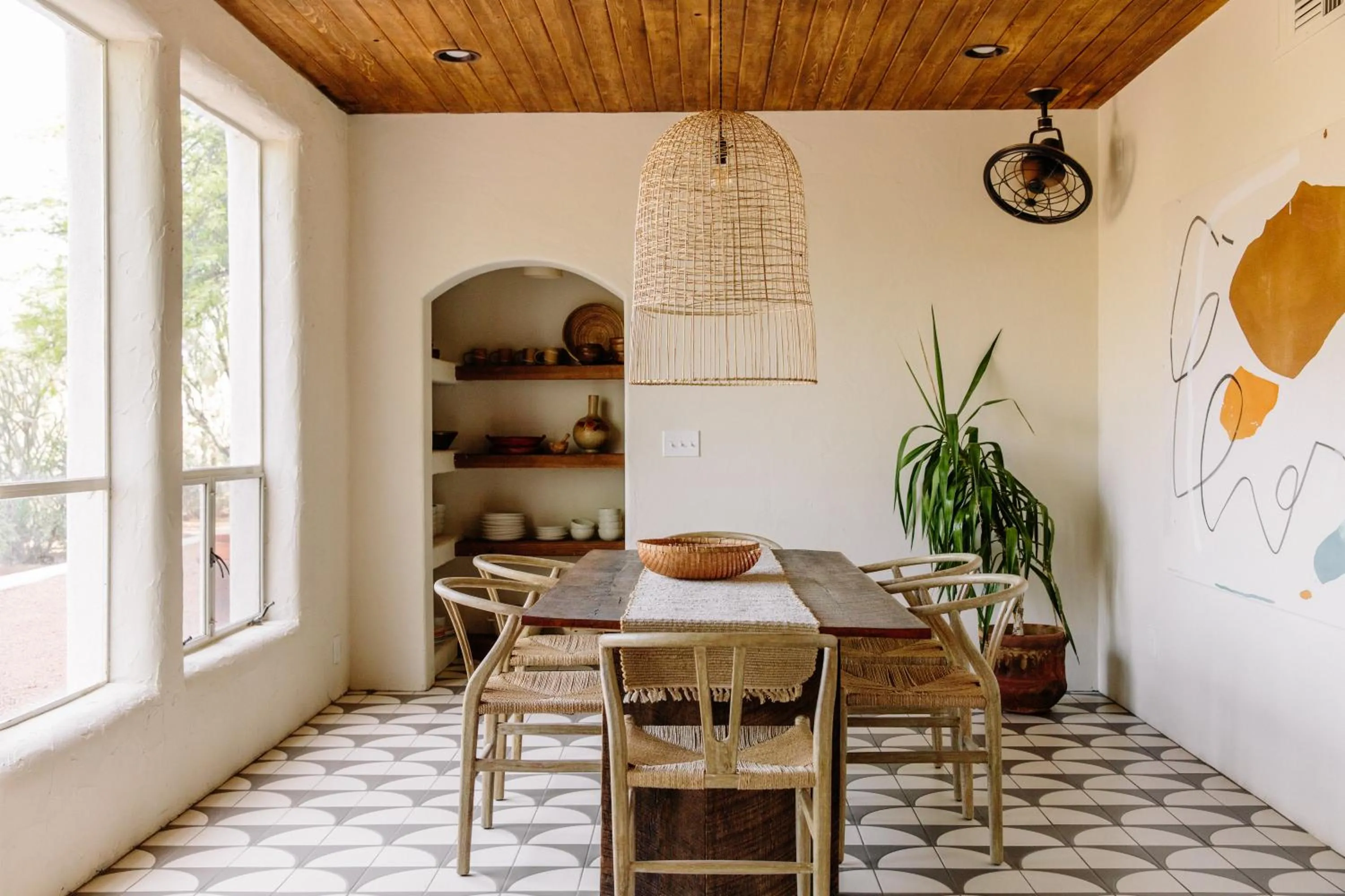 Dining area in The JTH Tucson