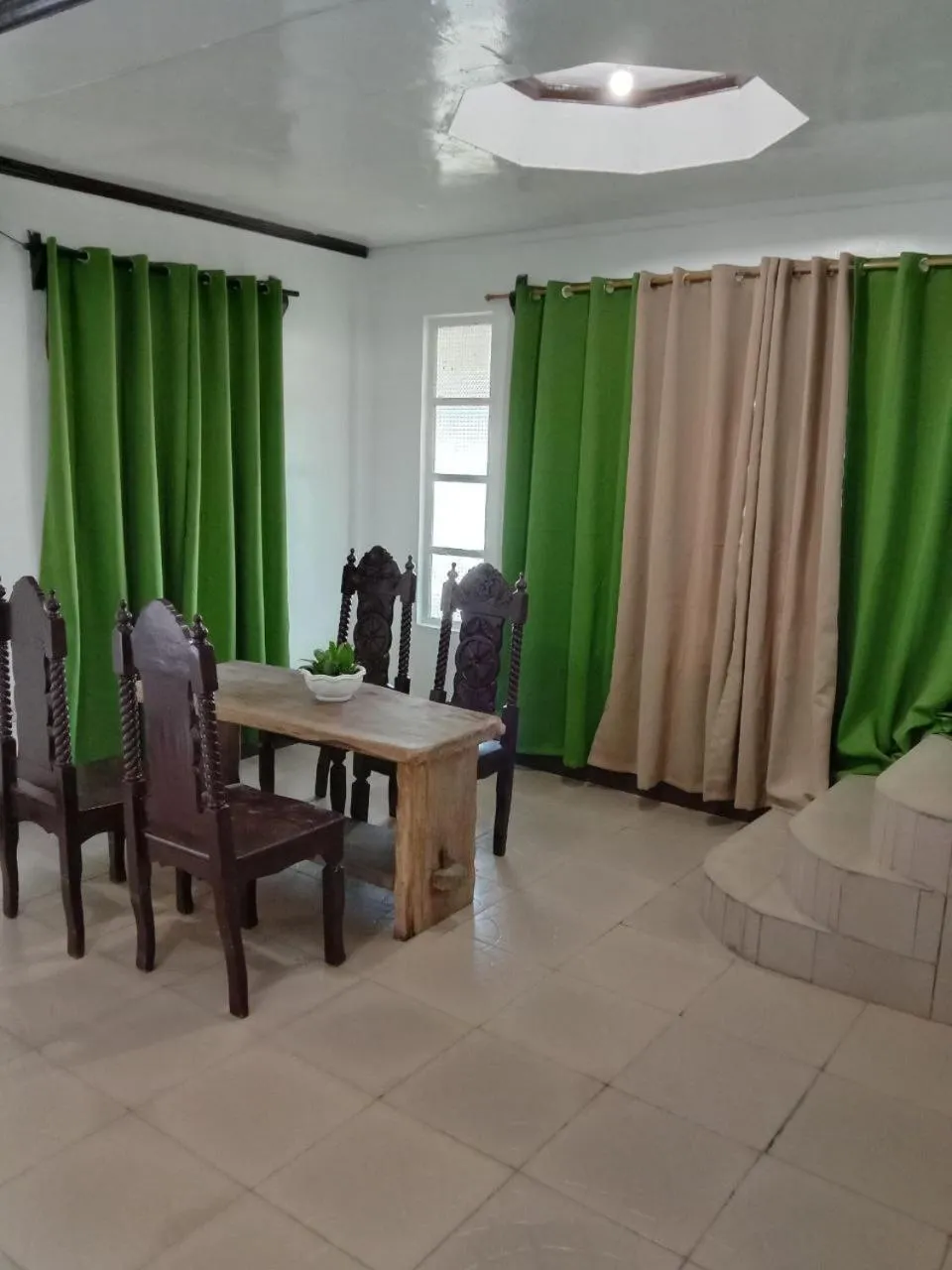 Bedroom in RedDoorz @ Isla Virginia Beach Resort Aurora Baler