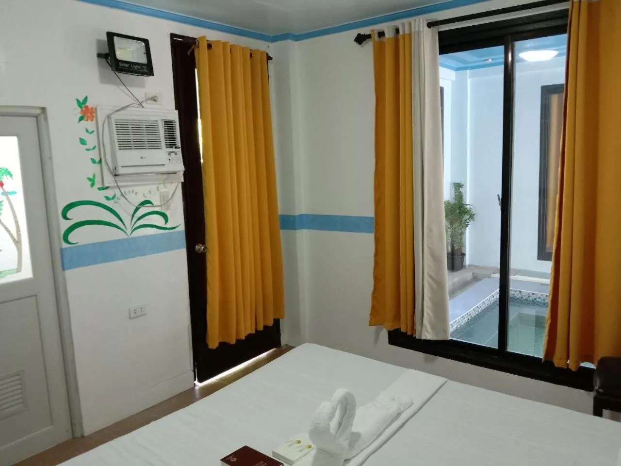 Photo of the whole room in RedDoorz @ Isla Virginia Beach Resort Aurora Baler