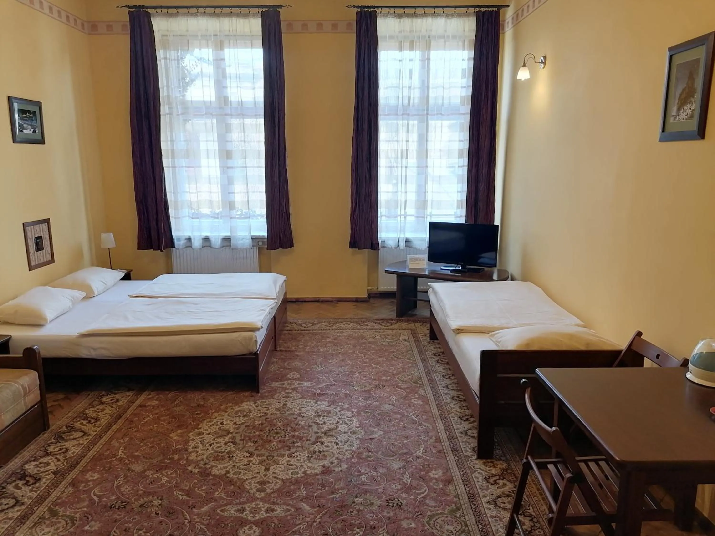 Photo of the whole room, Bed in Globtroter Guest House