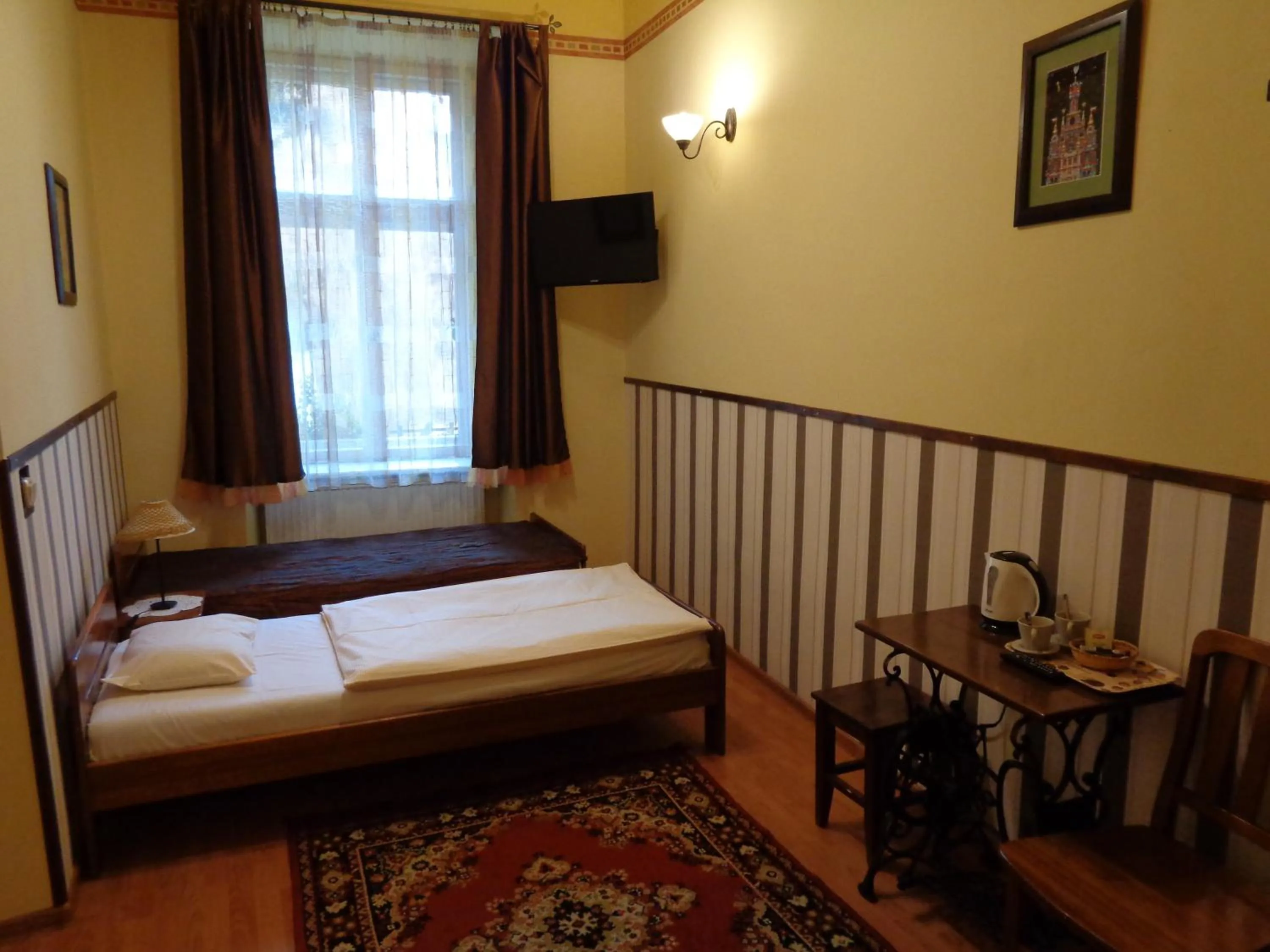 Photo of the whole room, Bed in Globtroter Guest House