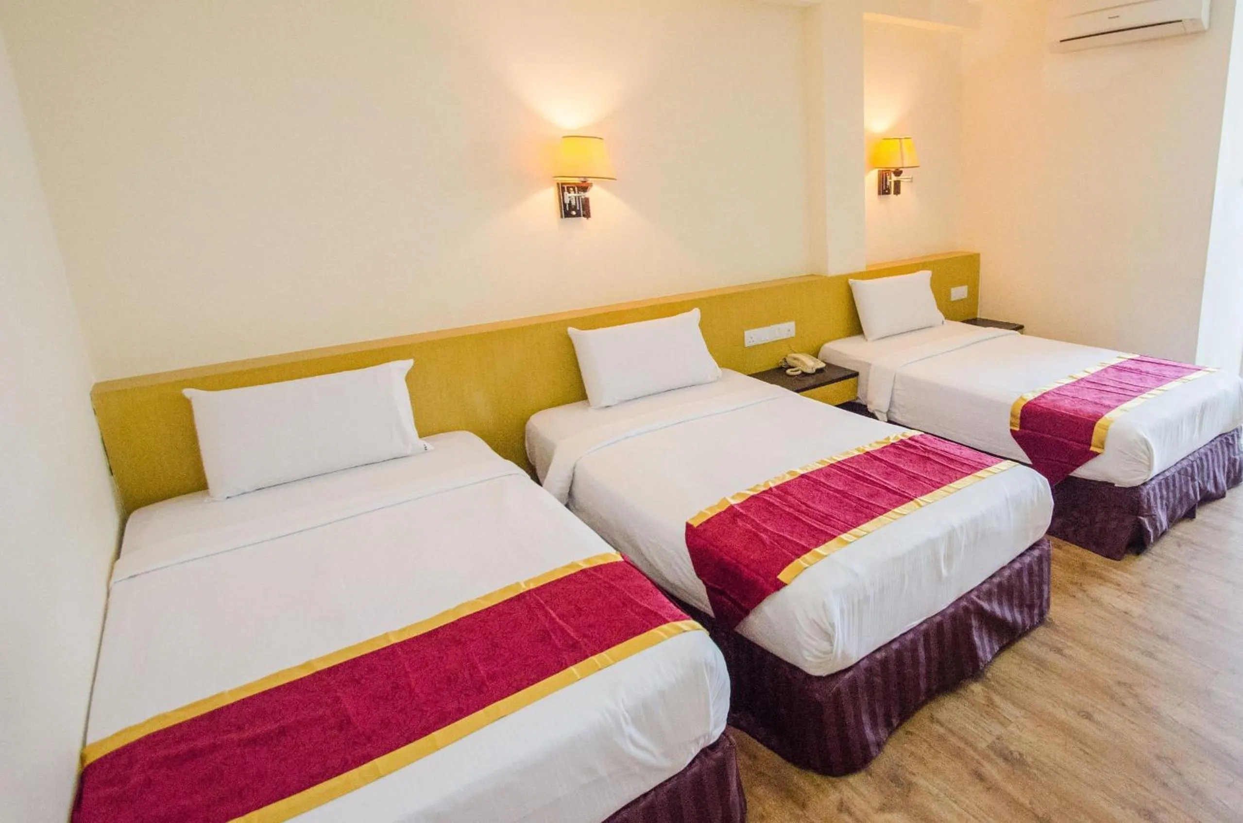 Photo of the whole room, Bed in GRAND EASTERN HOTEL SDN BHD