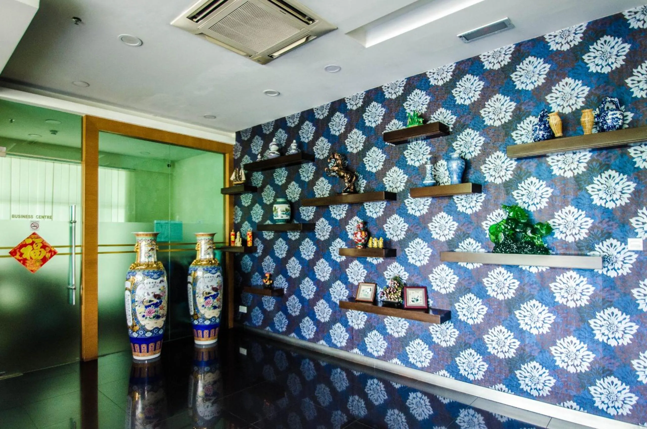 Property building in GRAND EASTERN HOTEL SDN BHD