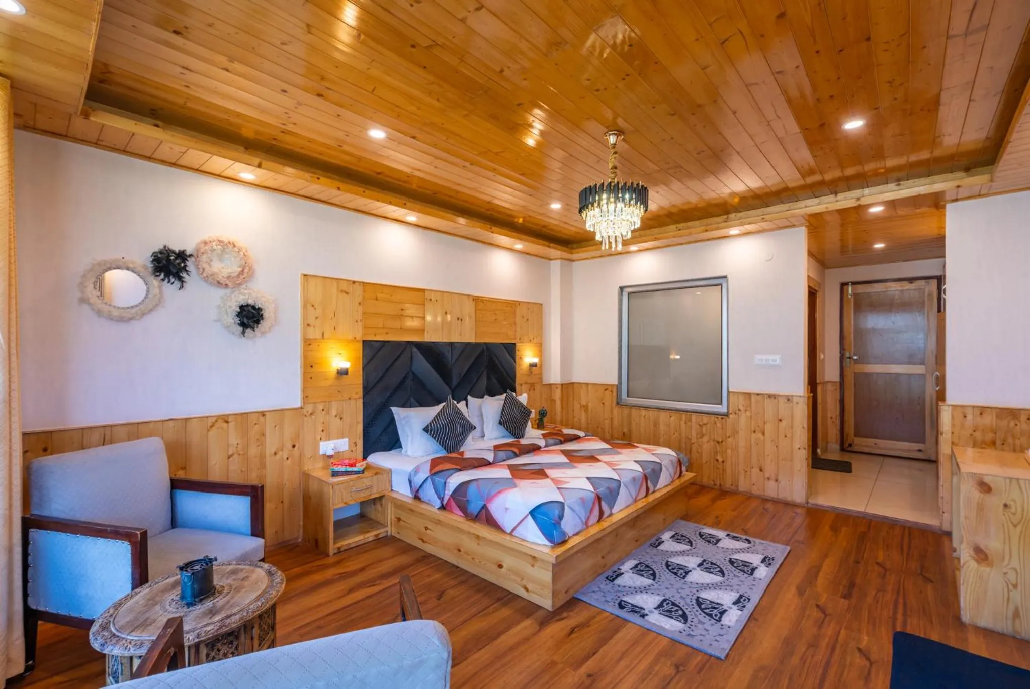 Bed in The 14 Gables, A Boutique Stay, Manali - Pet Friendly Hotel - Crown Palace